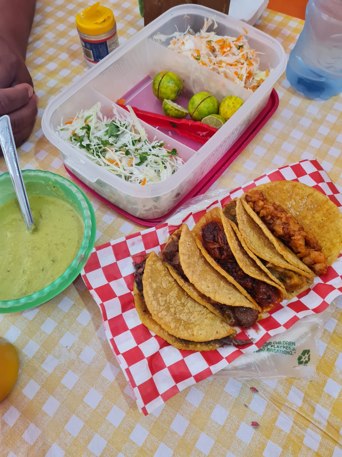 La azteca barbacoa y menudo image 1