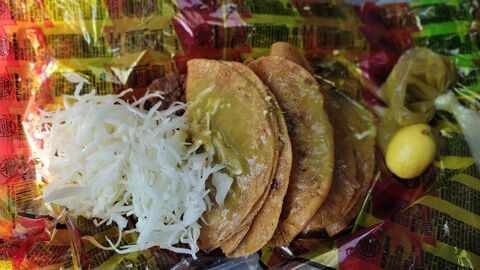 Tacos y gorditas Doña Alicia image 6