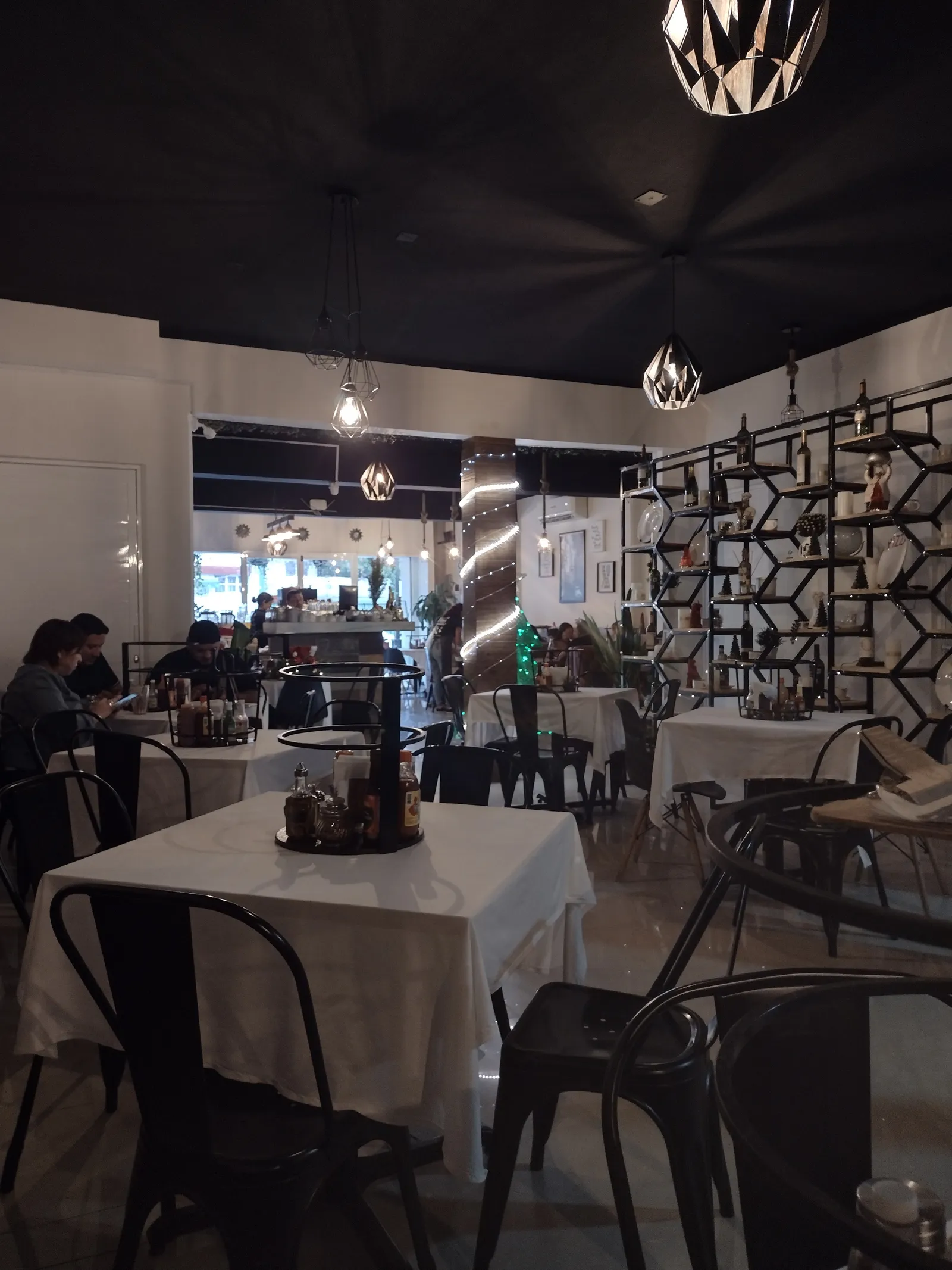 El Hornito image 10