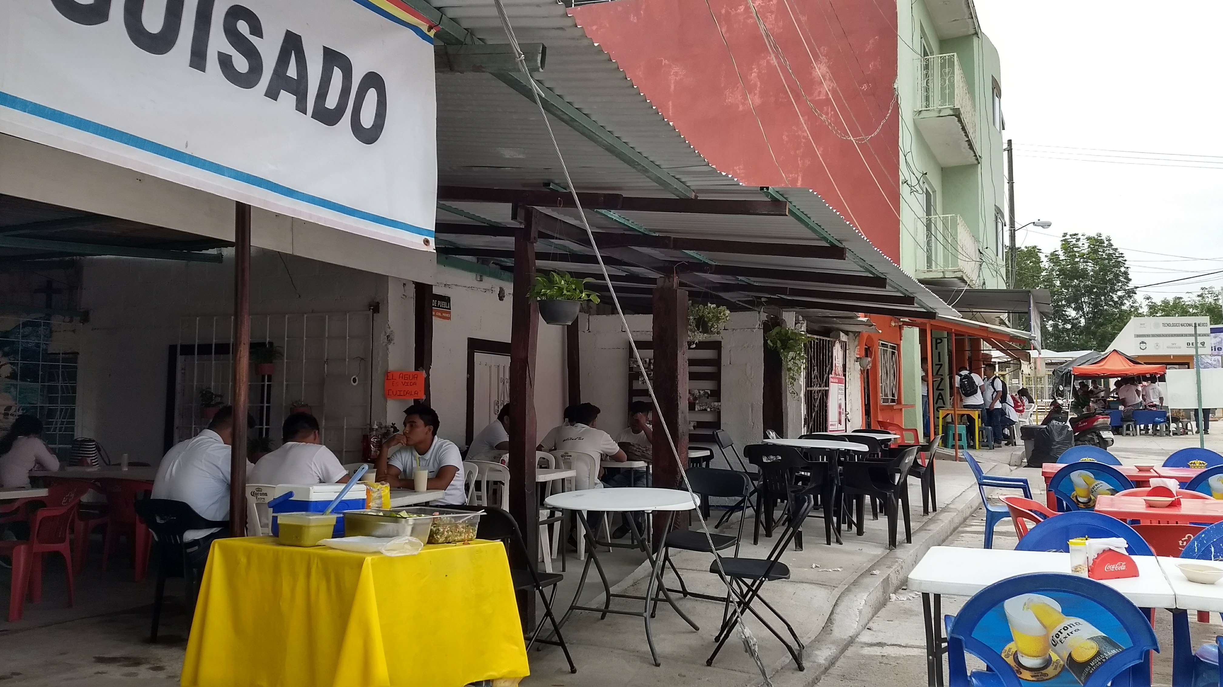 Tacos De Guisado Del Chef Hdez image 1