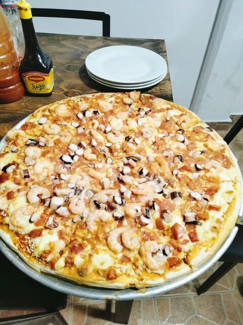 Pizzería JJ image 4