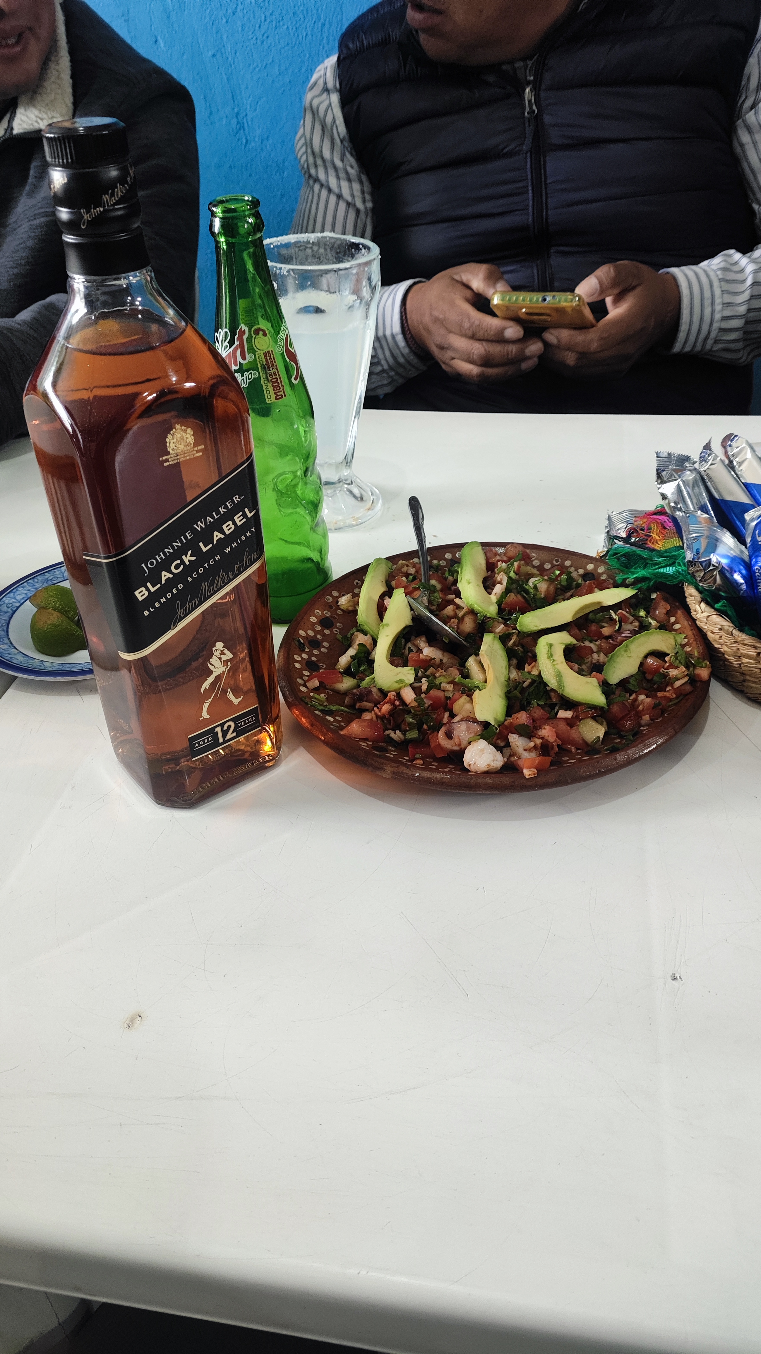 Mariscos la Trucha Loca image 3