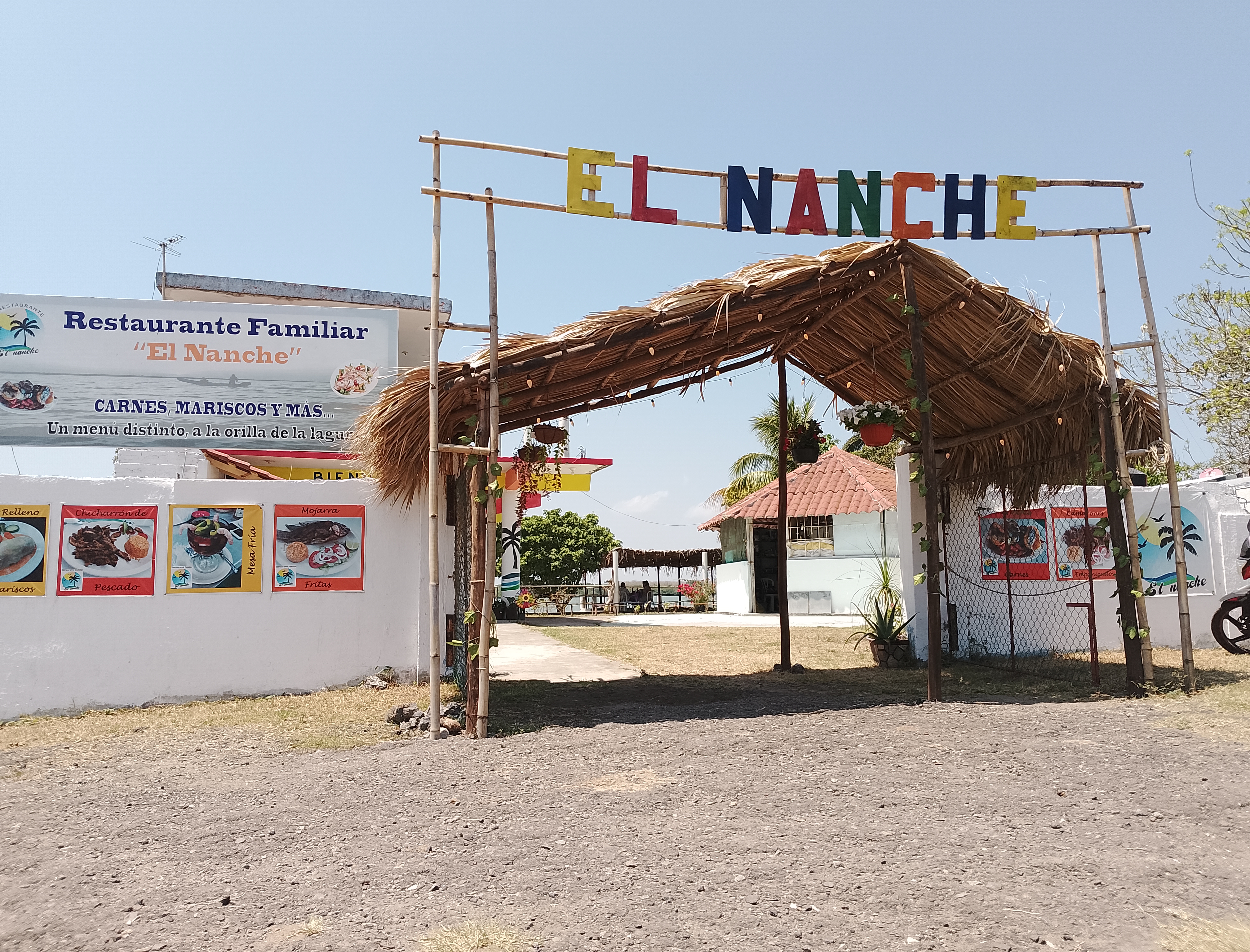 Mariscos "El Nanche" Restaurante image 1