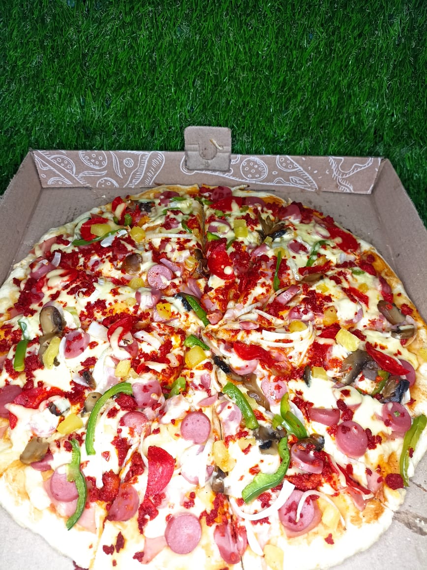 Pizzería Trini image 1