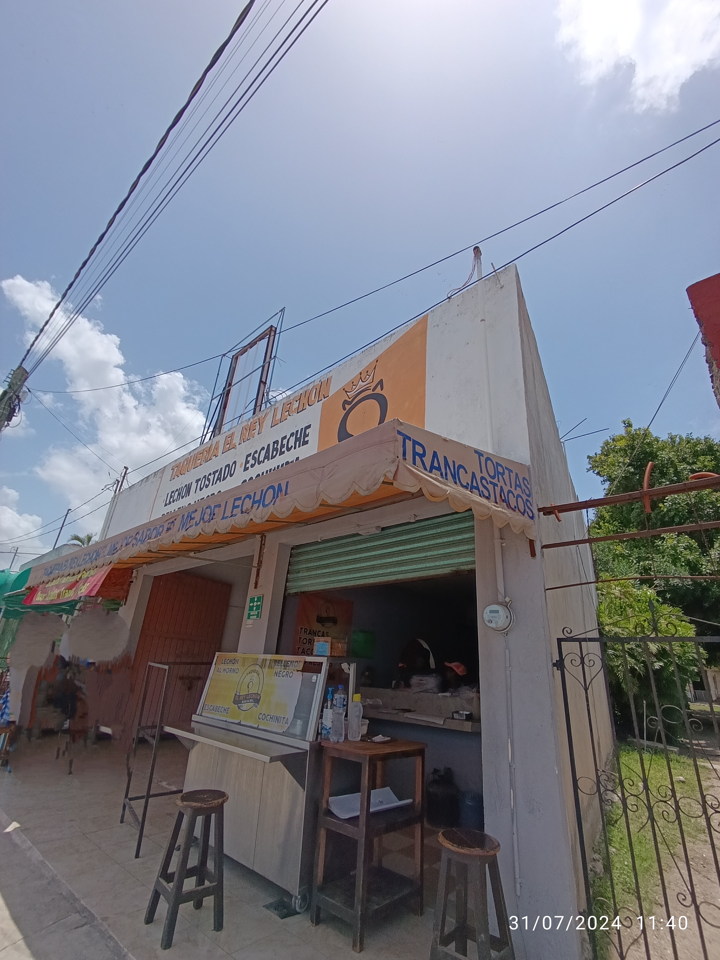 EL REY LECHON image 2