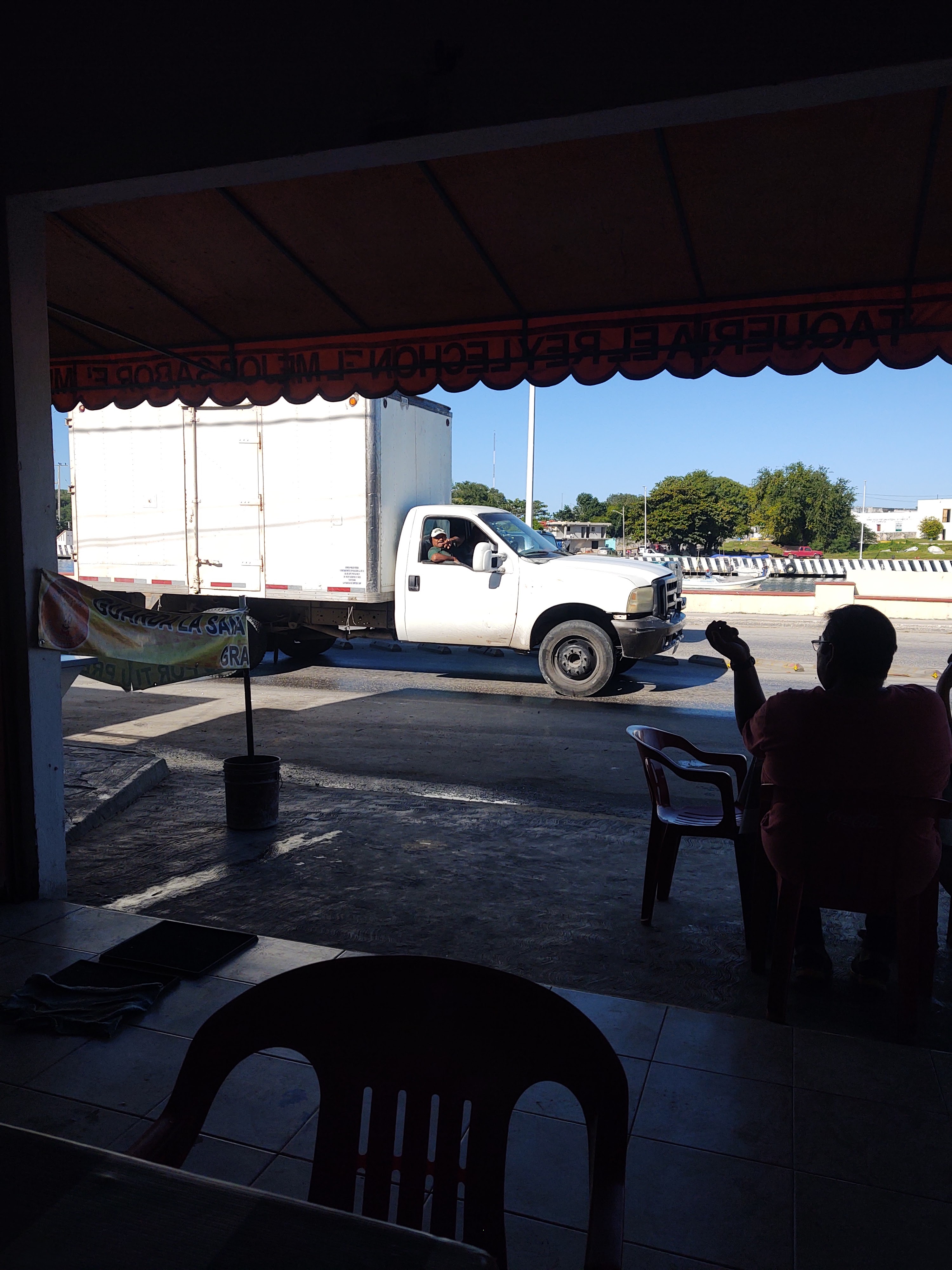 EL REY LECHON image 5