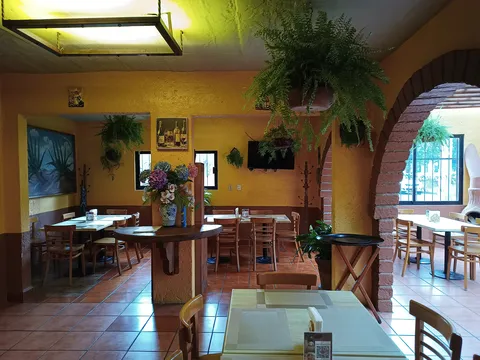 Beto's Pizza image 4