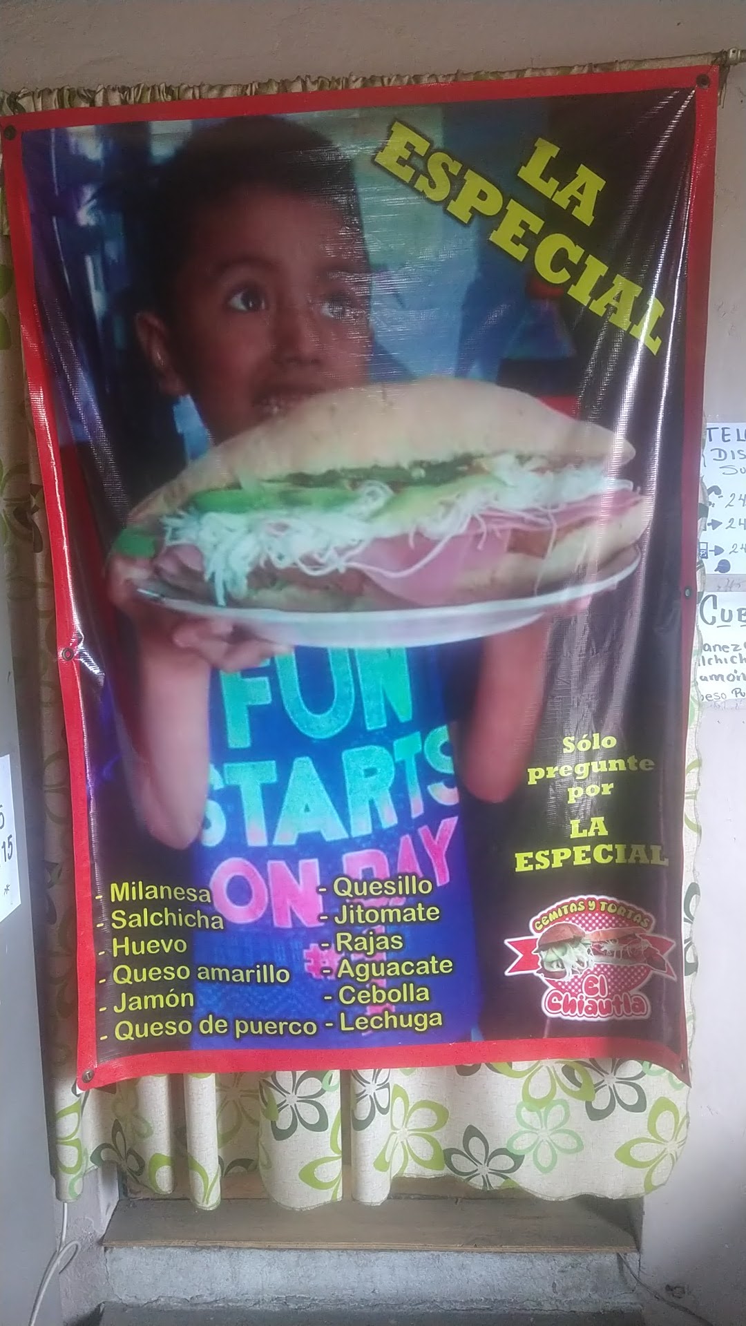 Cemitas Y Tortas El Chiautla image 4