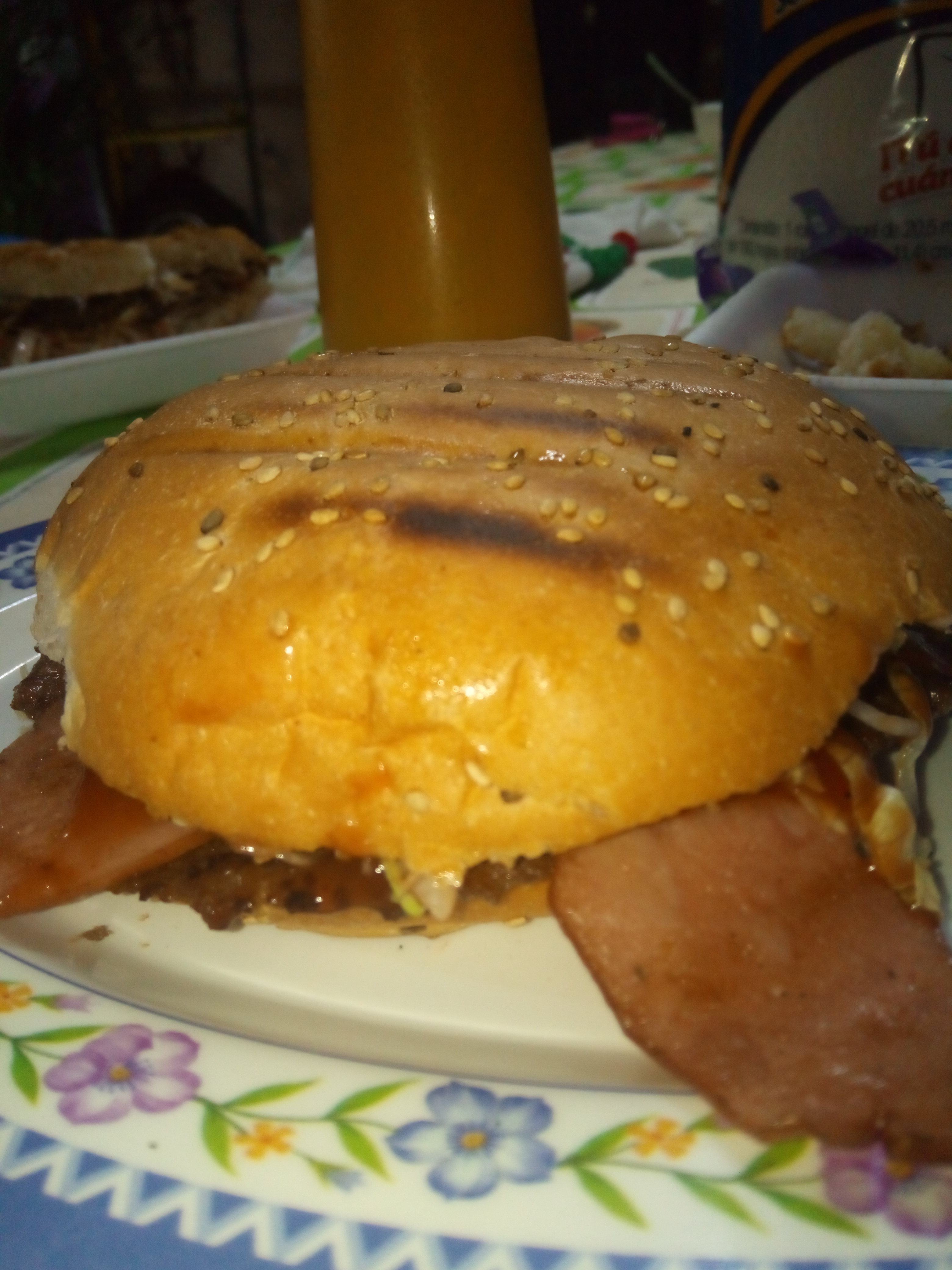 La herradura hamburguesas tacos y quesadillas image 1