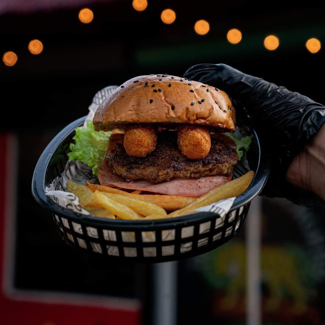 The Jungle Burger's image 10