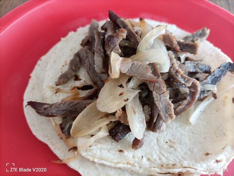 Tacos de guisados el conde image 2