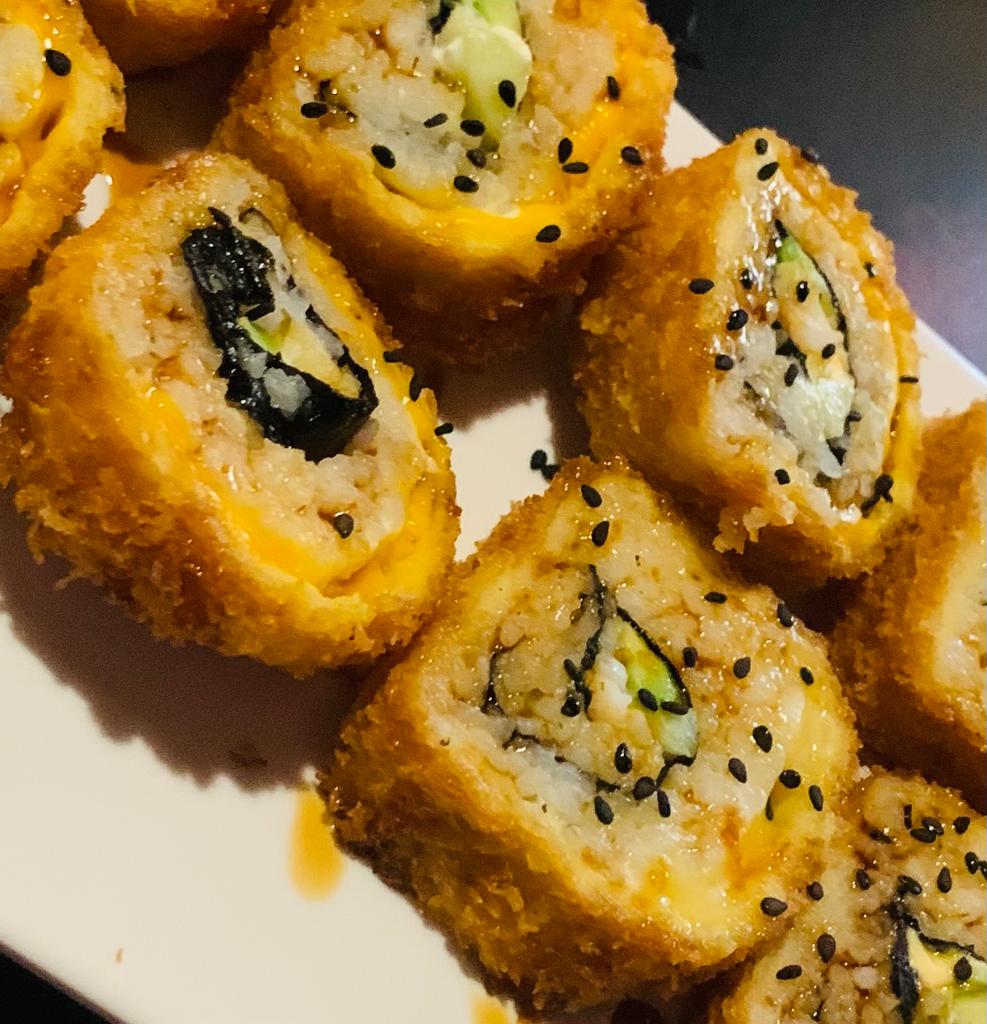 Antojitos mexicanos 3/ sushi roll image 7