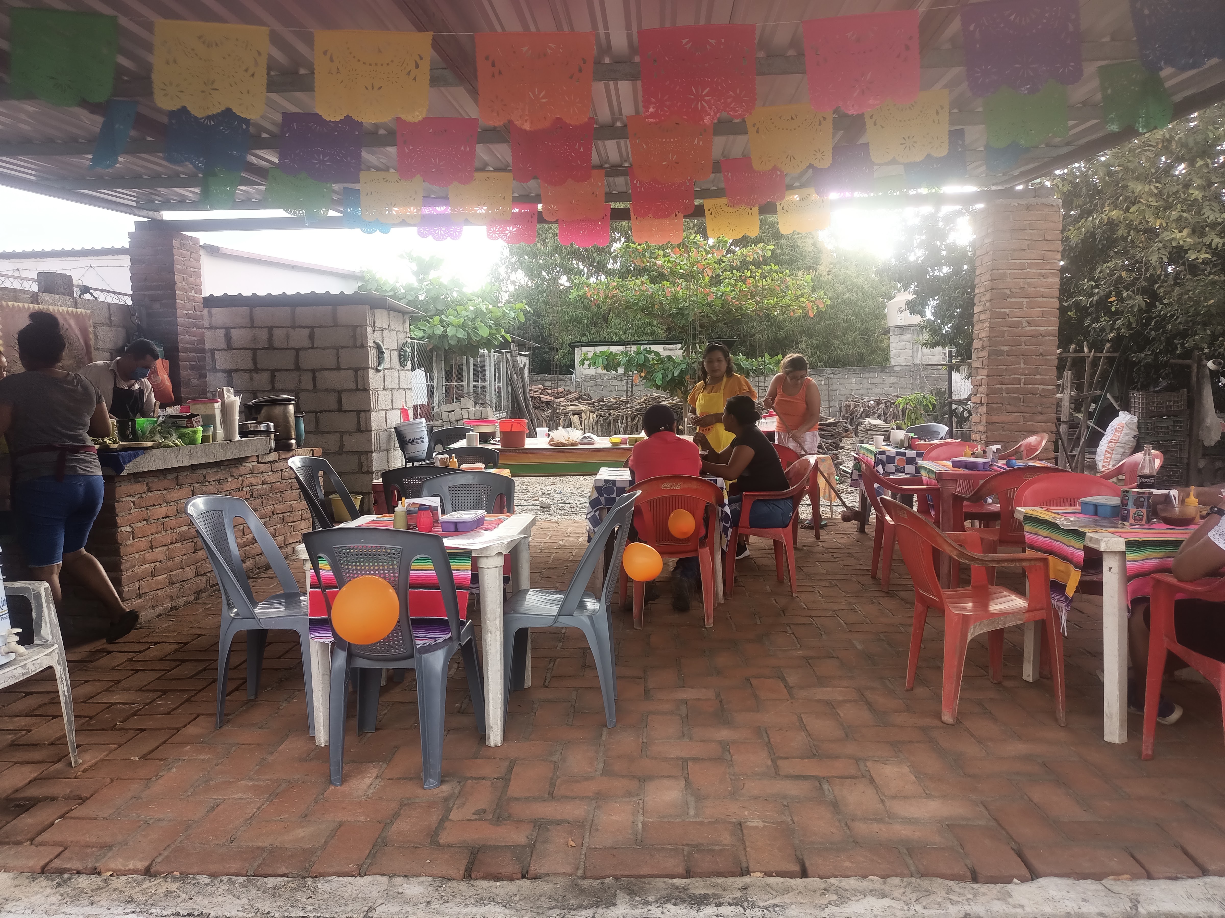 Taquería Los Naranjos image 2