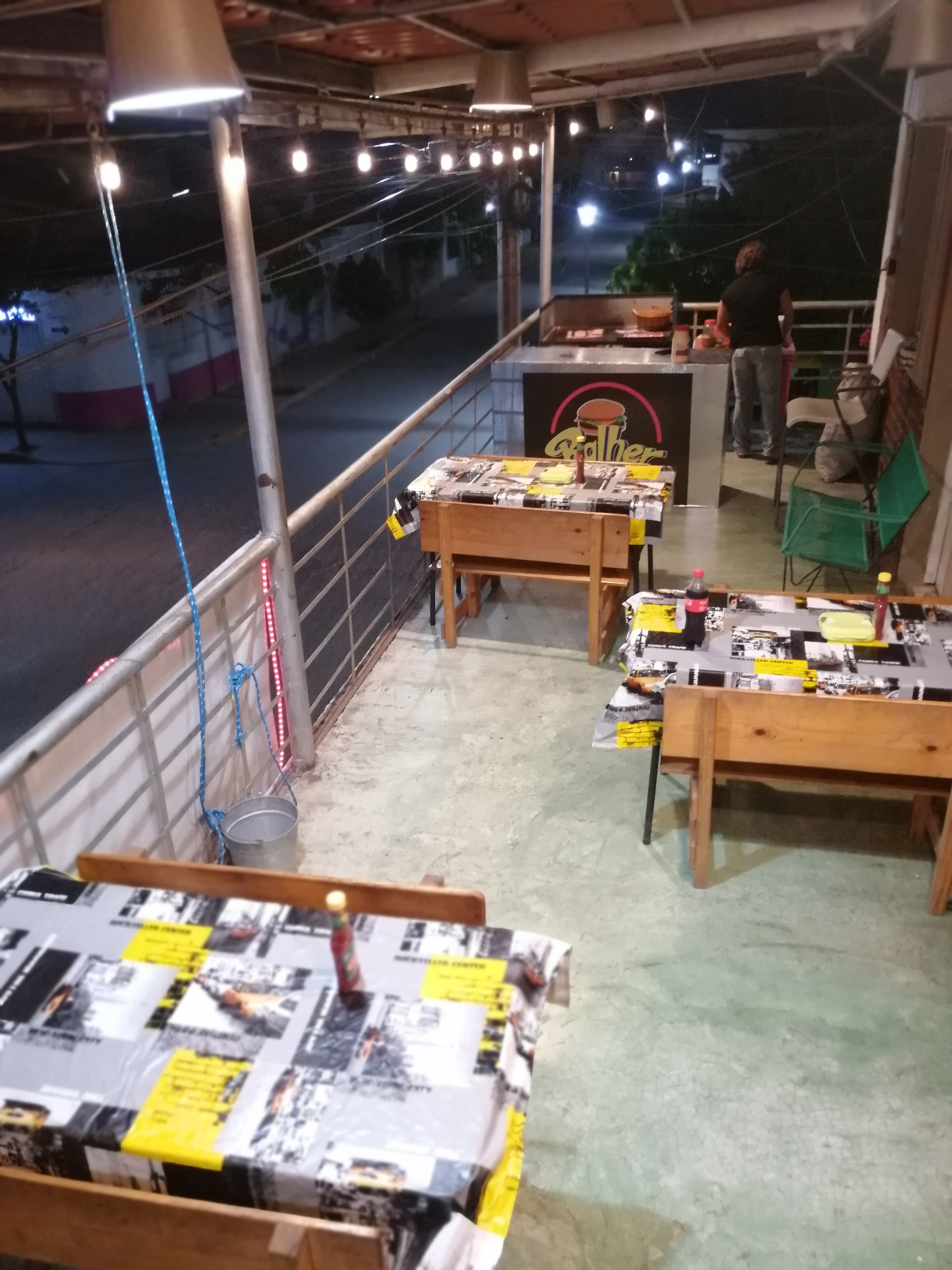 Balher-Burger image 3