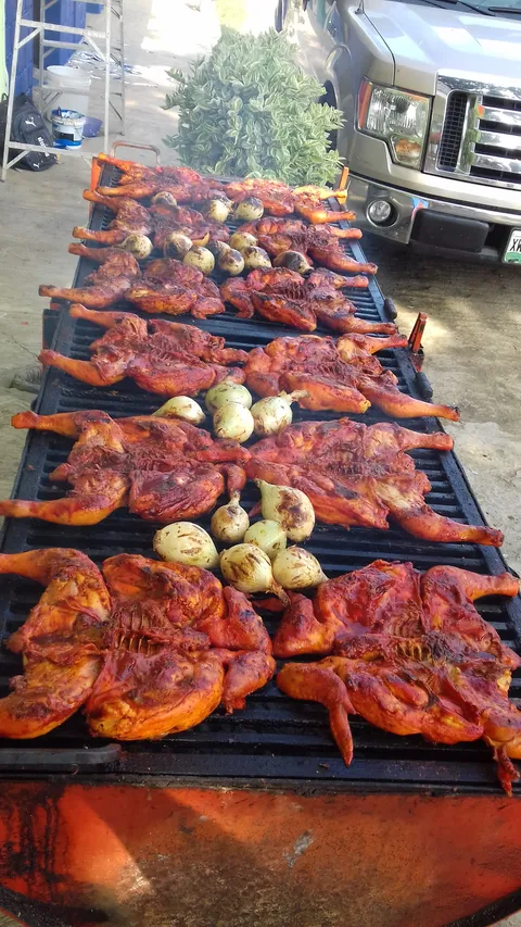 Pollos asados sanchez image 6
