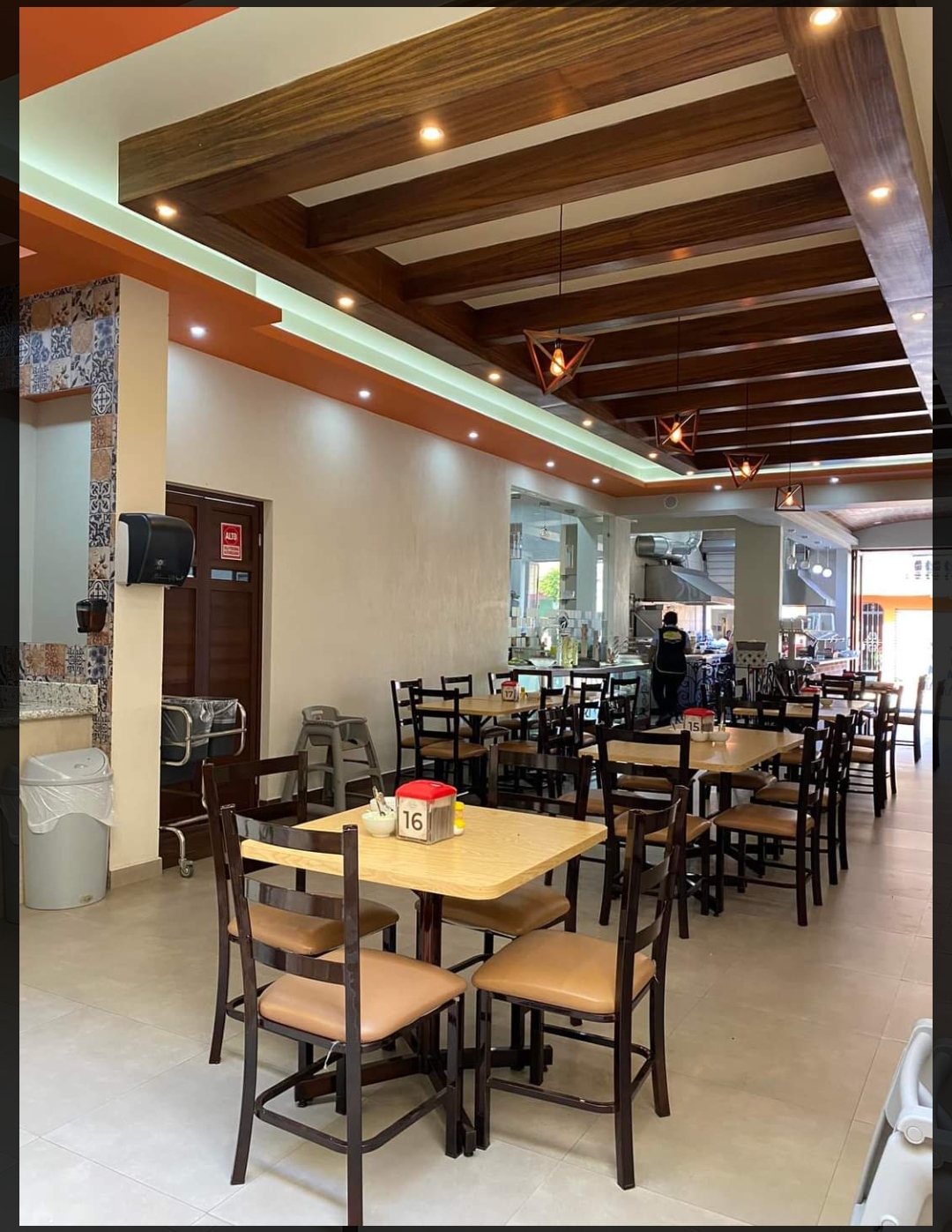 Guisos Doña Julia image 3