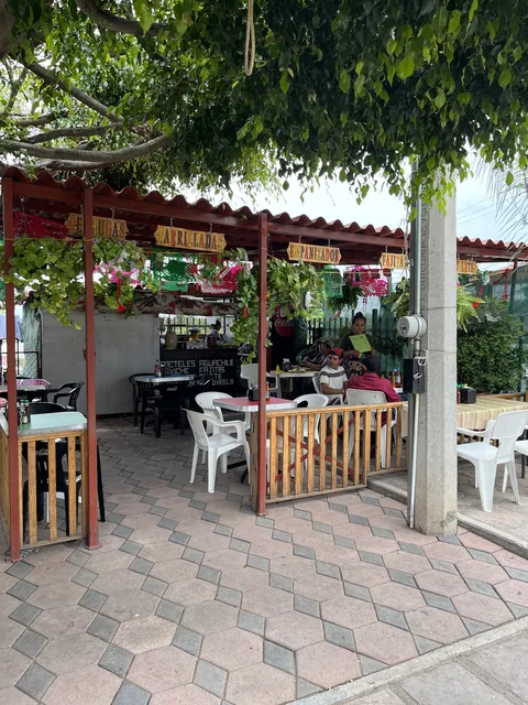 MARISCOS El Compa LALO image 1