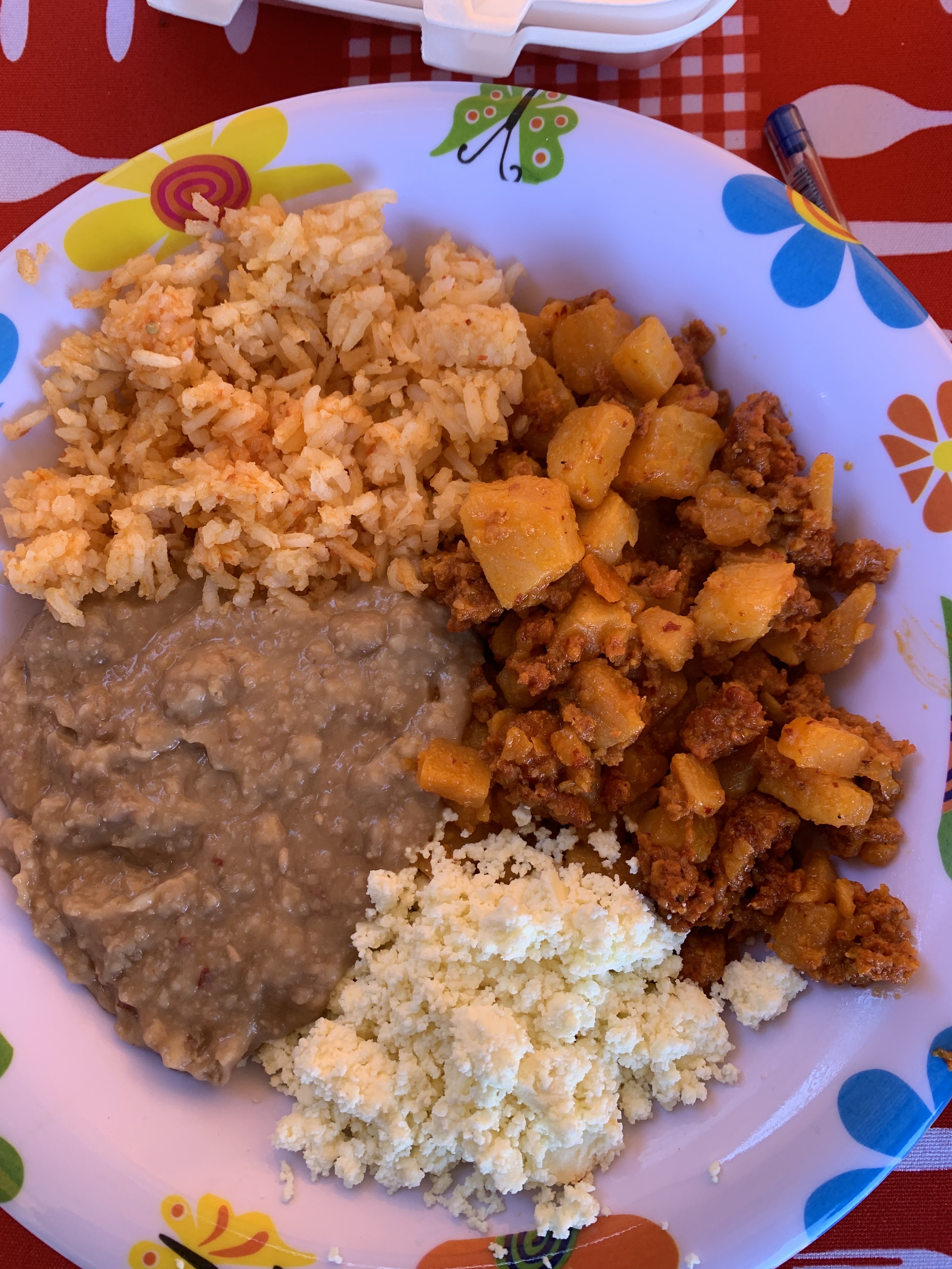 Las 3 Flores cocina mexicana image 2