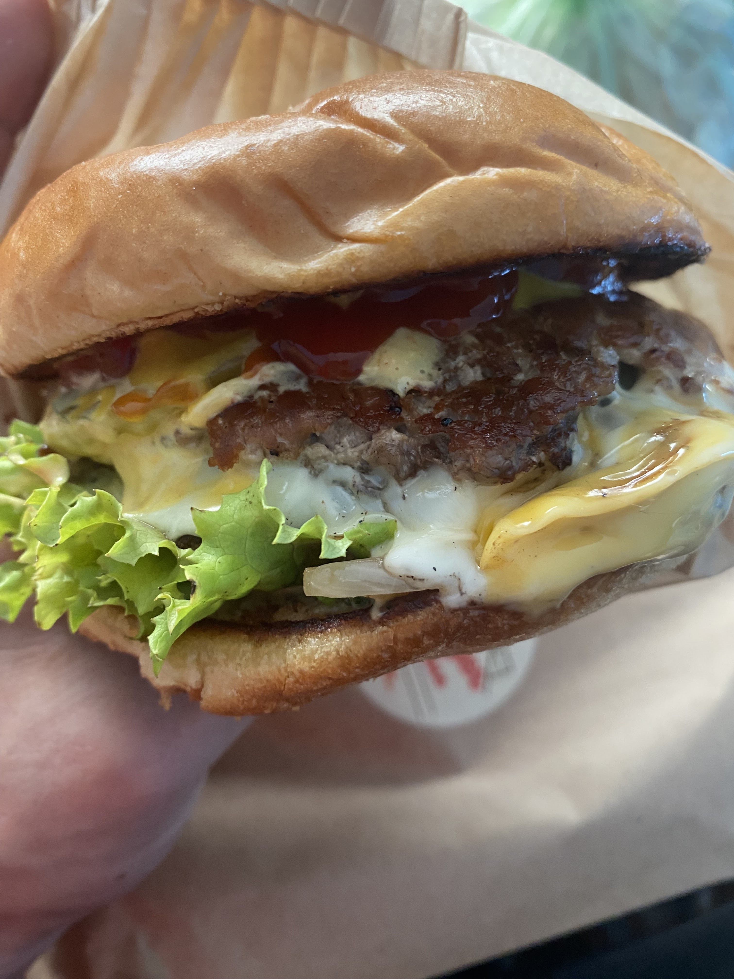 Burger House image 2