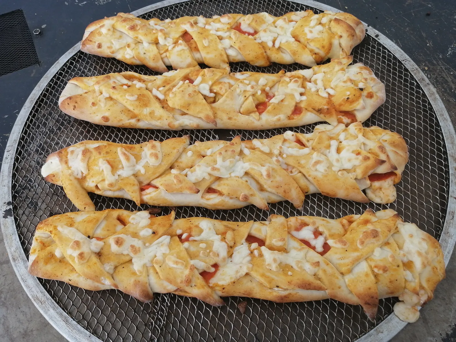 Chiris Pizza image 2
