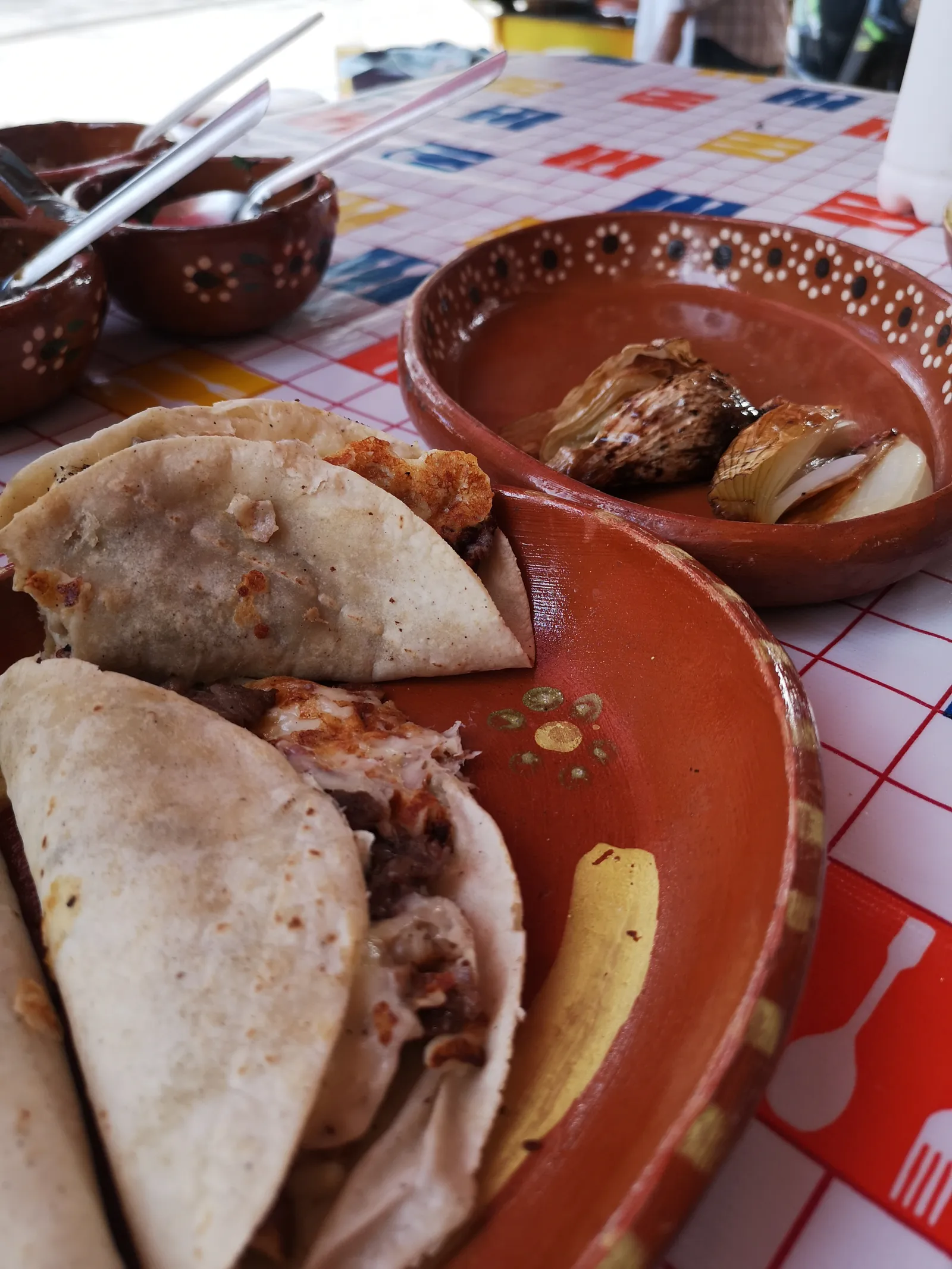 El viejon tortas y carne asada image 2