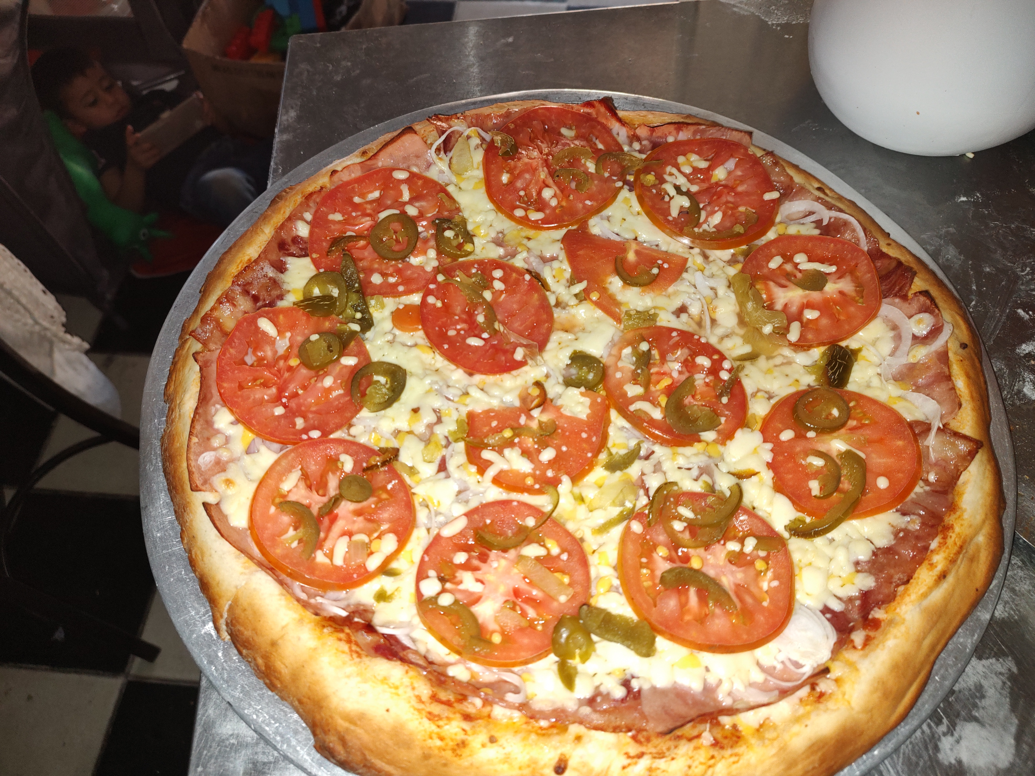 GISELLE'S PIZZERÍA y Algomas image 1