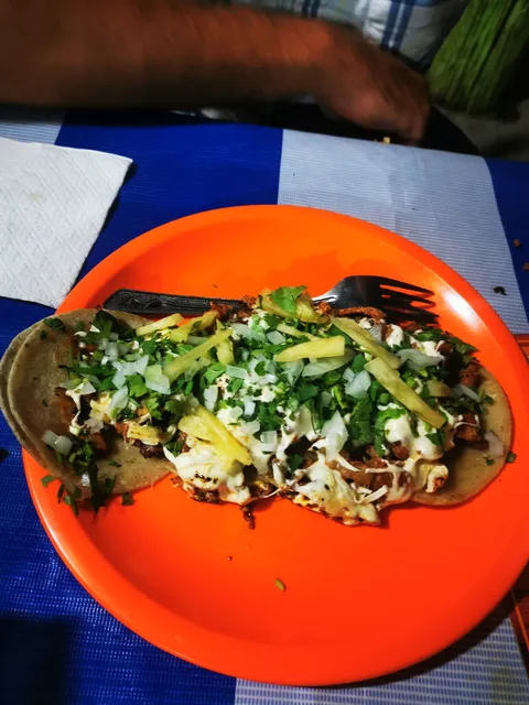 Taquería "kelly" tacos a la leña. image 7