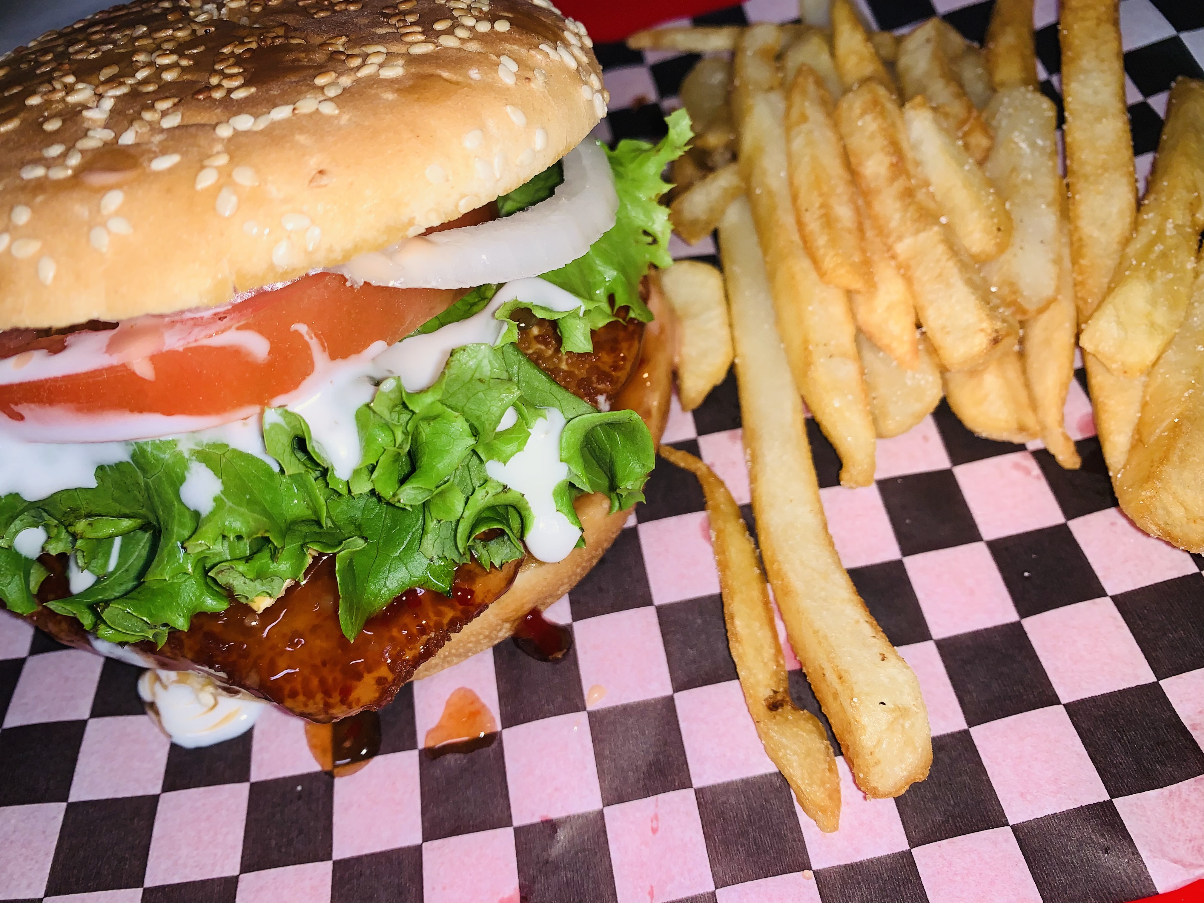 V Chano’s Burgers image 1