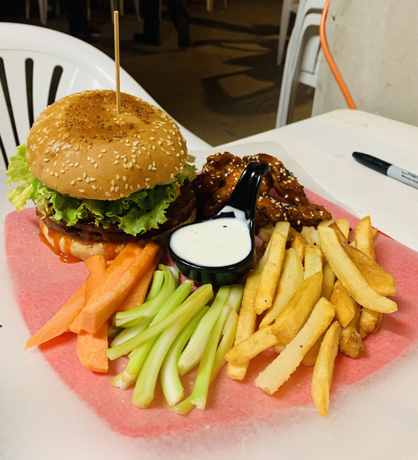 V Chano’s Burgers image 2