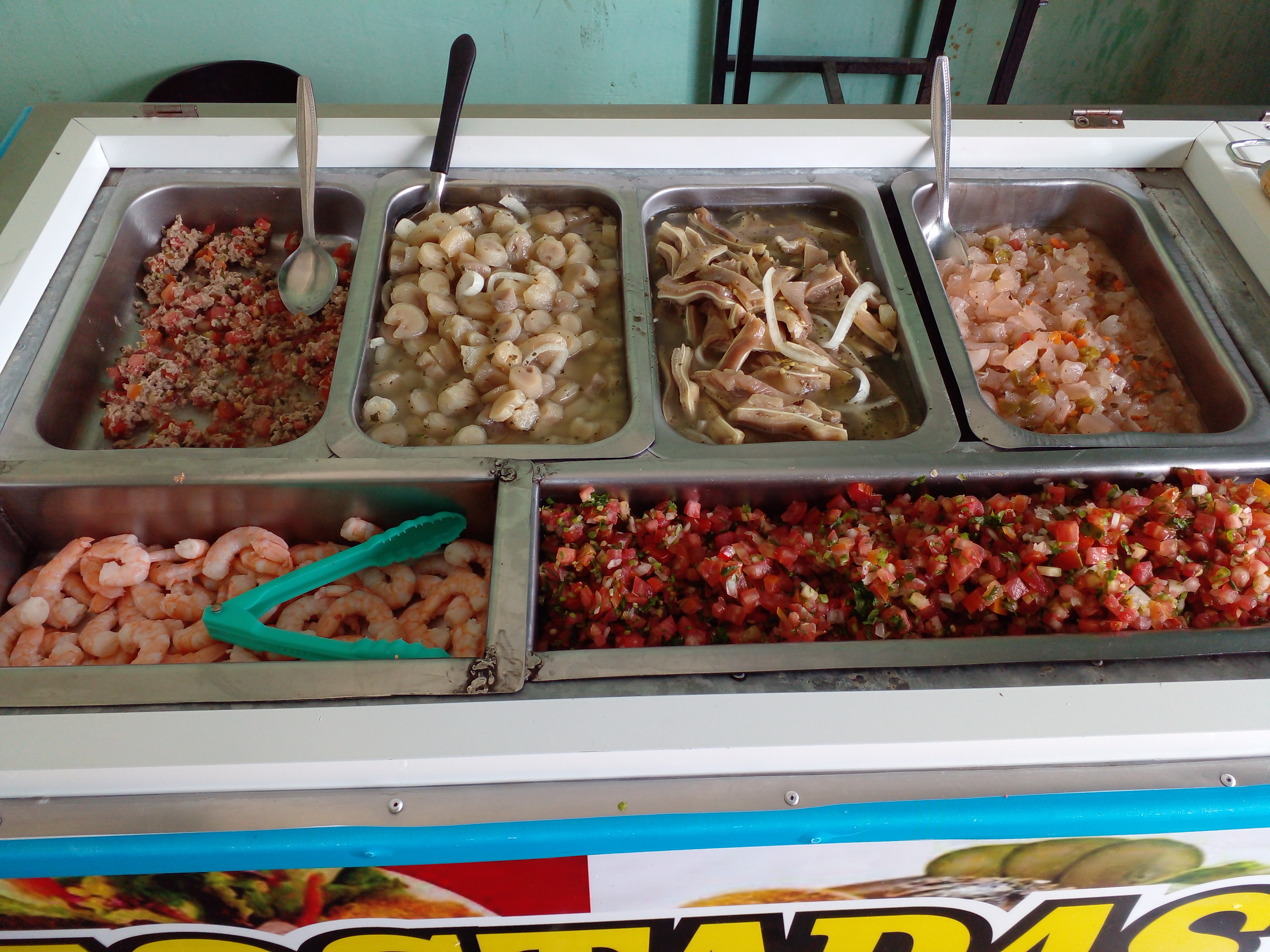 Tostadas y mariscos " El Chuy " image 1