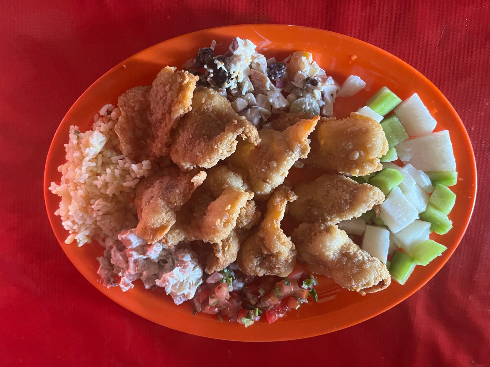 Mariscos Reyes Cuyutlan Col. image 5