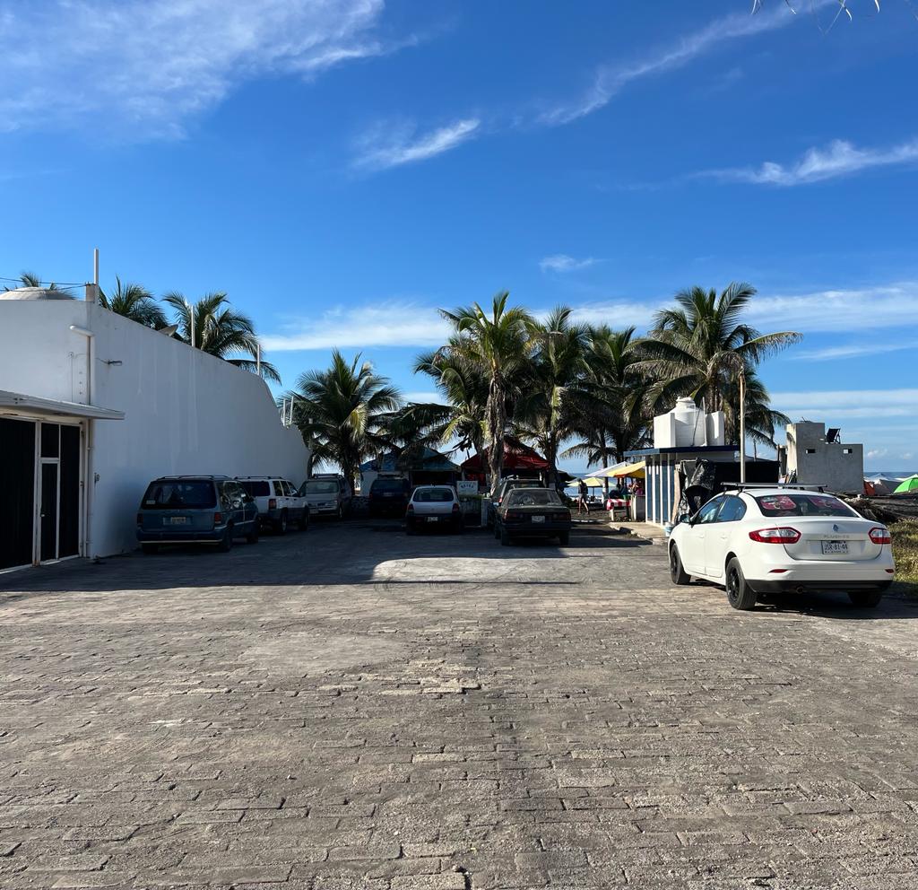 Mariscos Reyes Cuyutlan Col. image 6