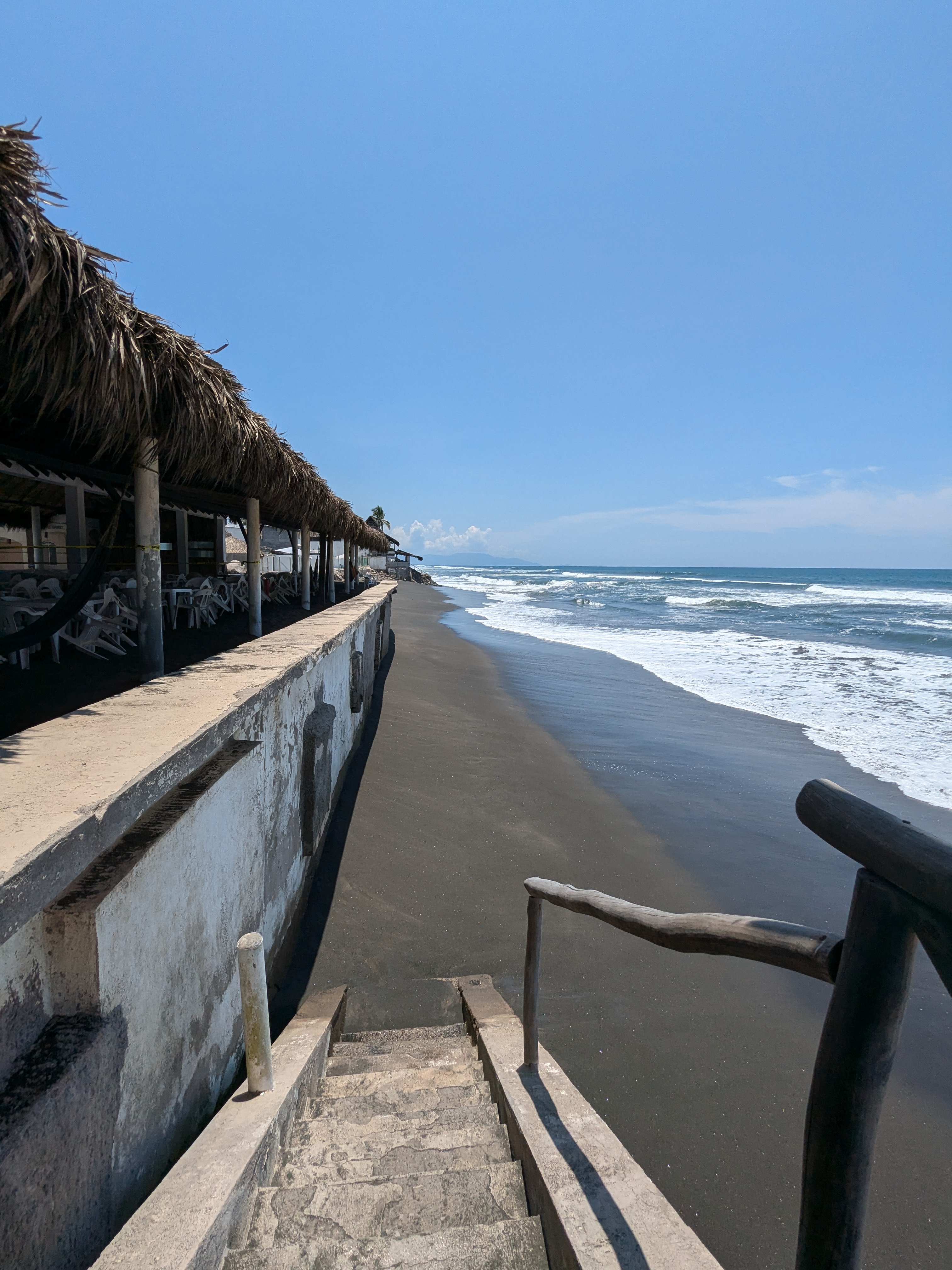 PACIFICO AZUL image 3