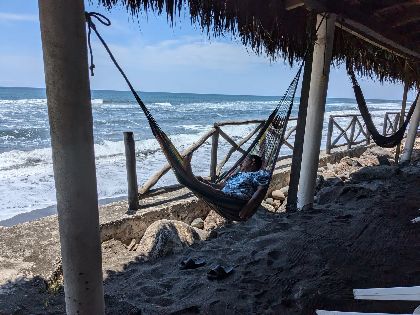 PACIFICO AZUL image 6