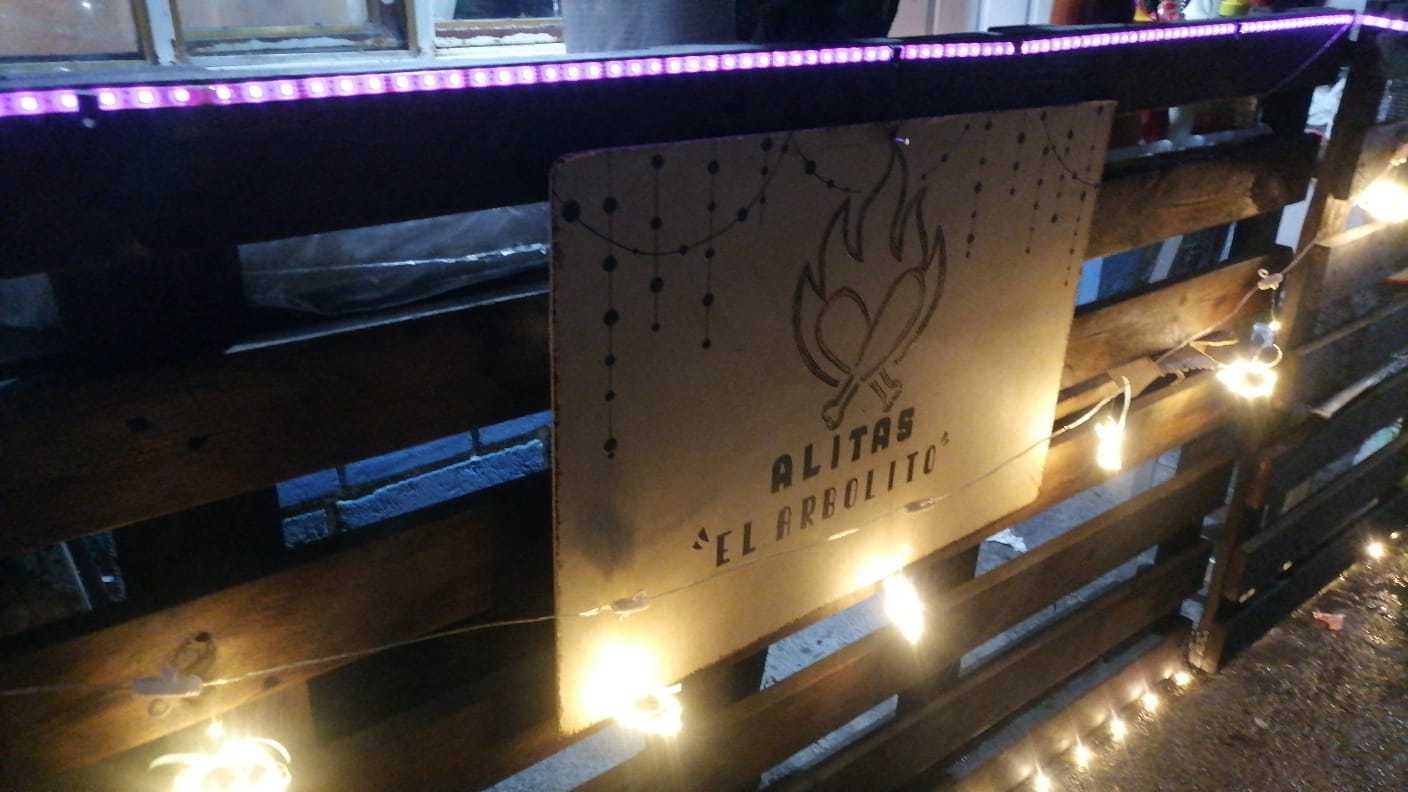Alitas “El Arbolito” image 7