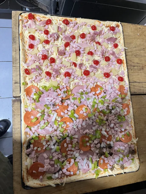 Moyo’s pizza image 5