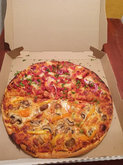 Jarocho's Pizza image 2