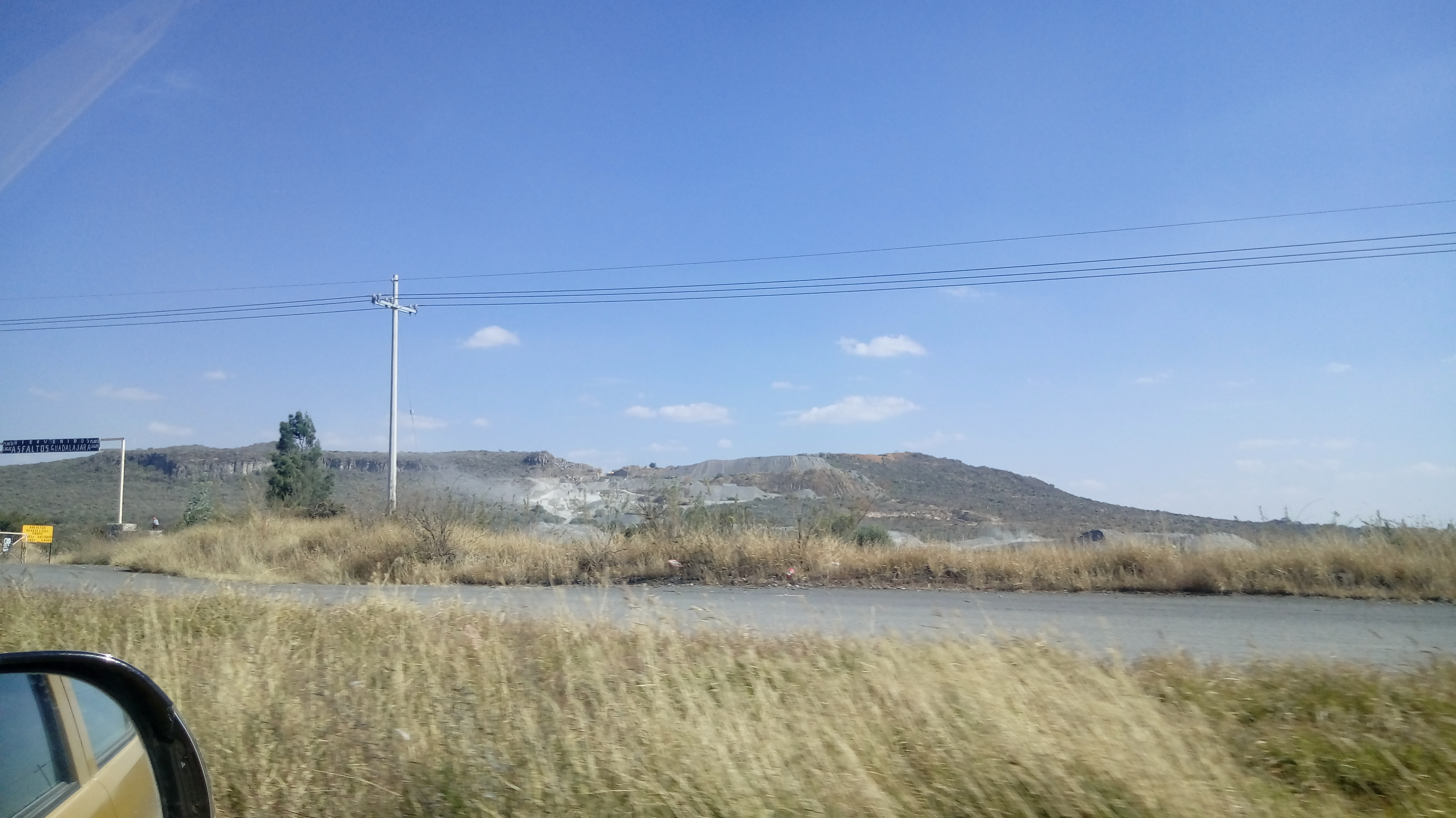 Birrieria La Rienda image 1