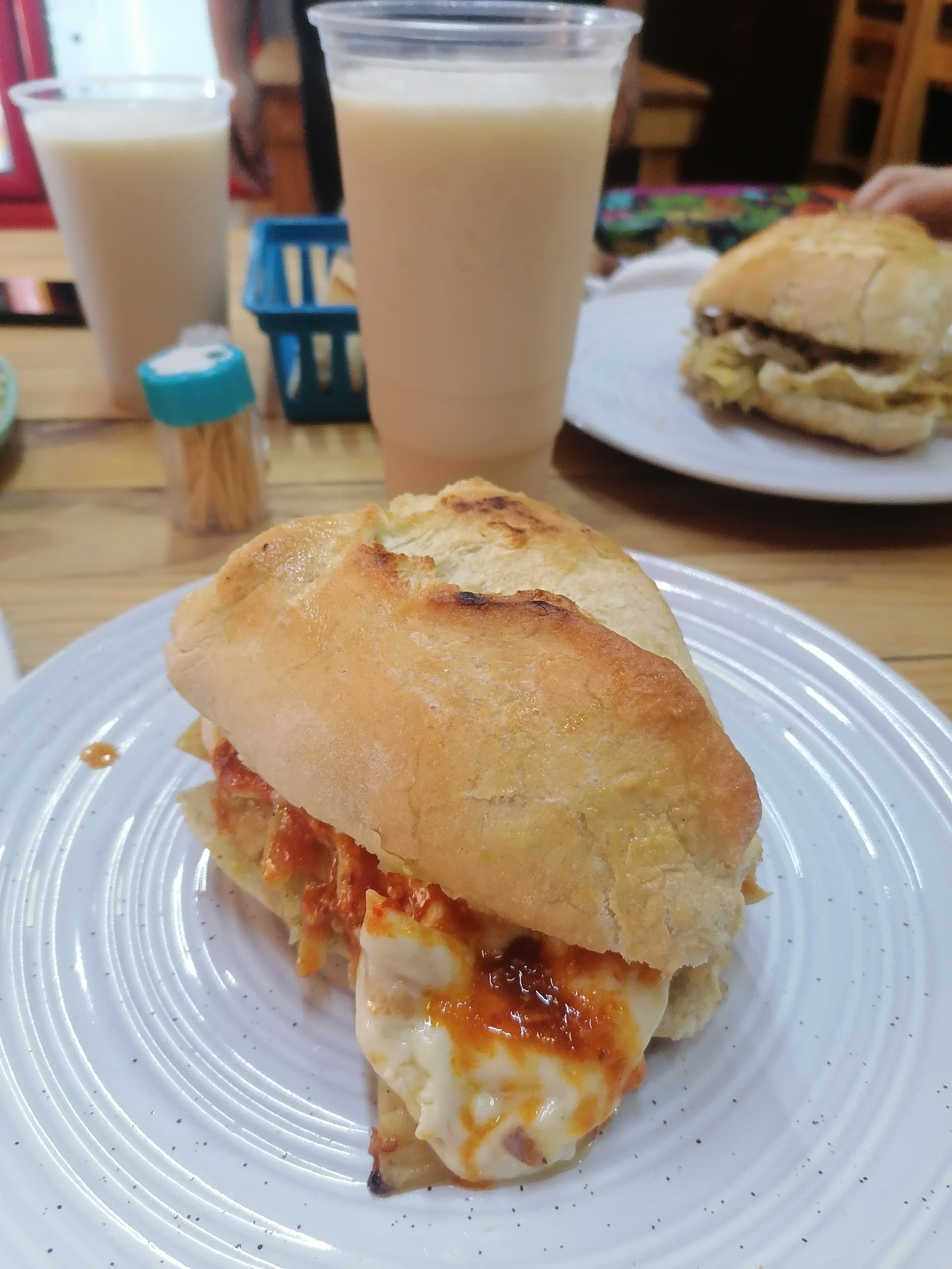 LOS CHILAKILES image 4