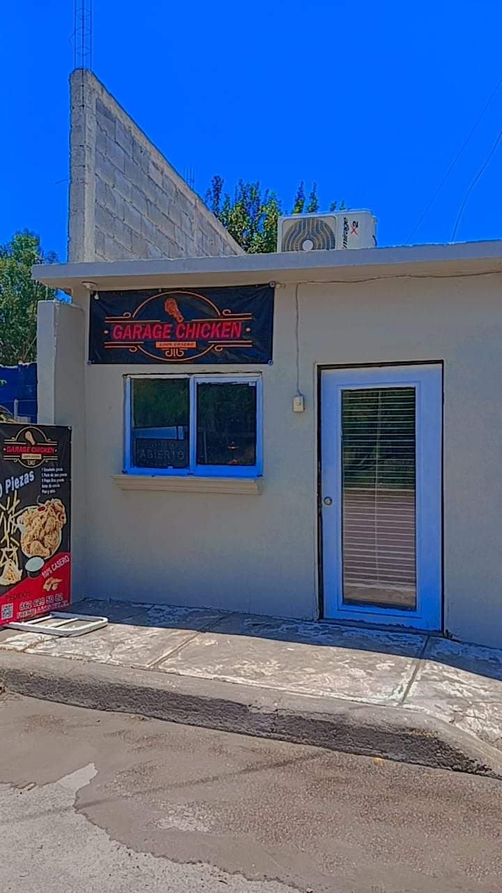 Garage Chicken image 4