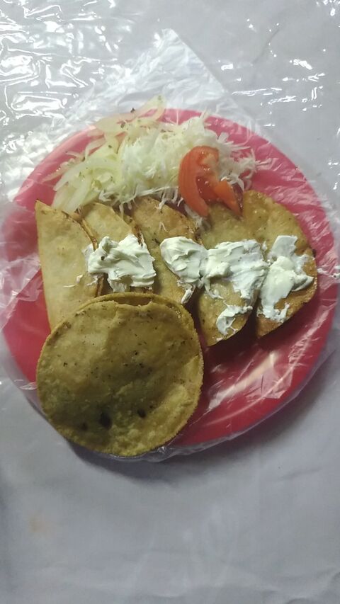 Cenaduría Gorditas Manchitas image 6