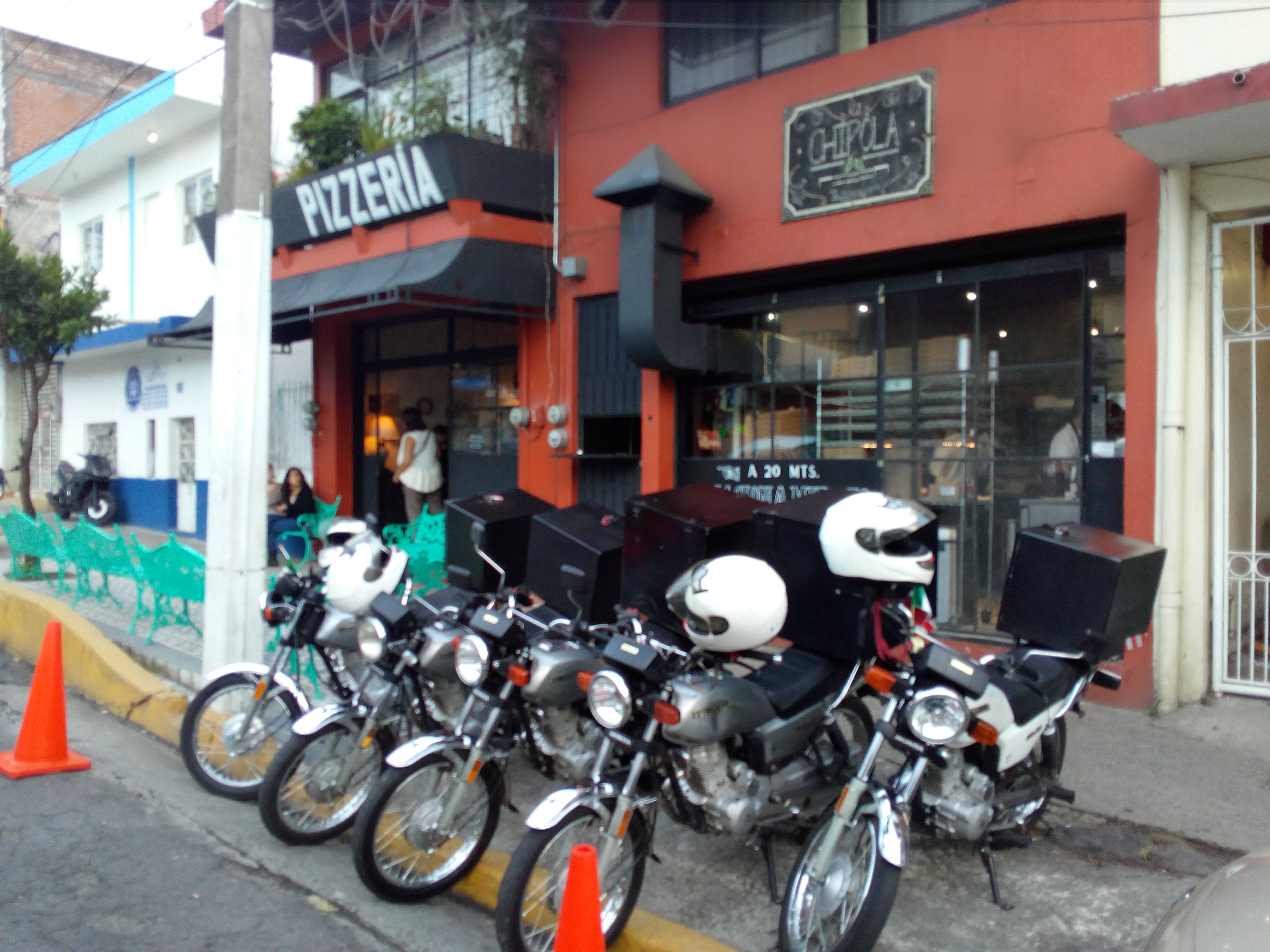 La Chipola Pizza Bistronómico image 9