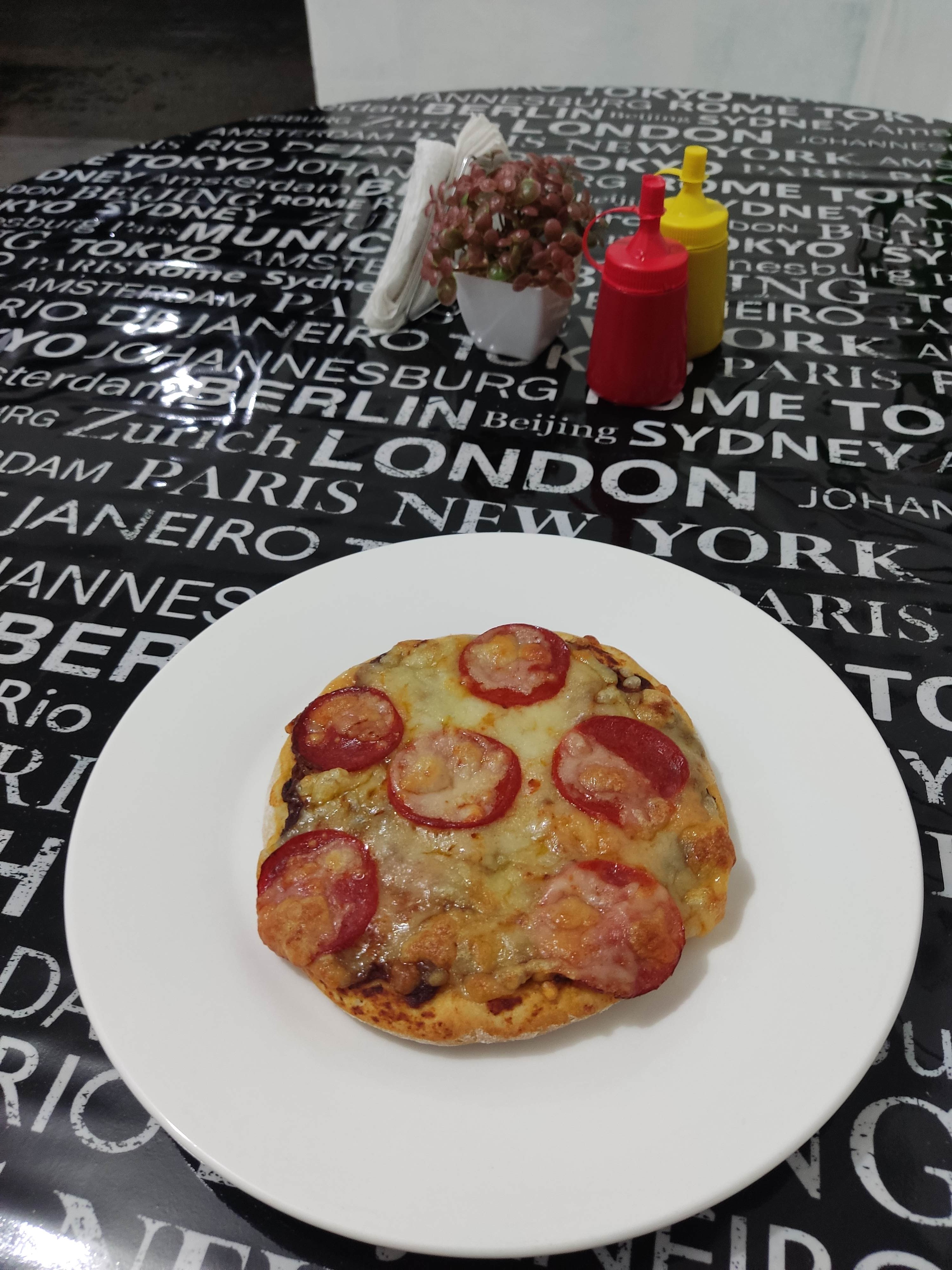 Snacks and pizza Eben Ezer image 3