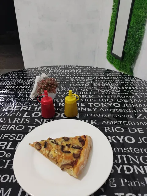 Snacks and pizza Eben Ezer image 5