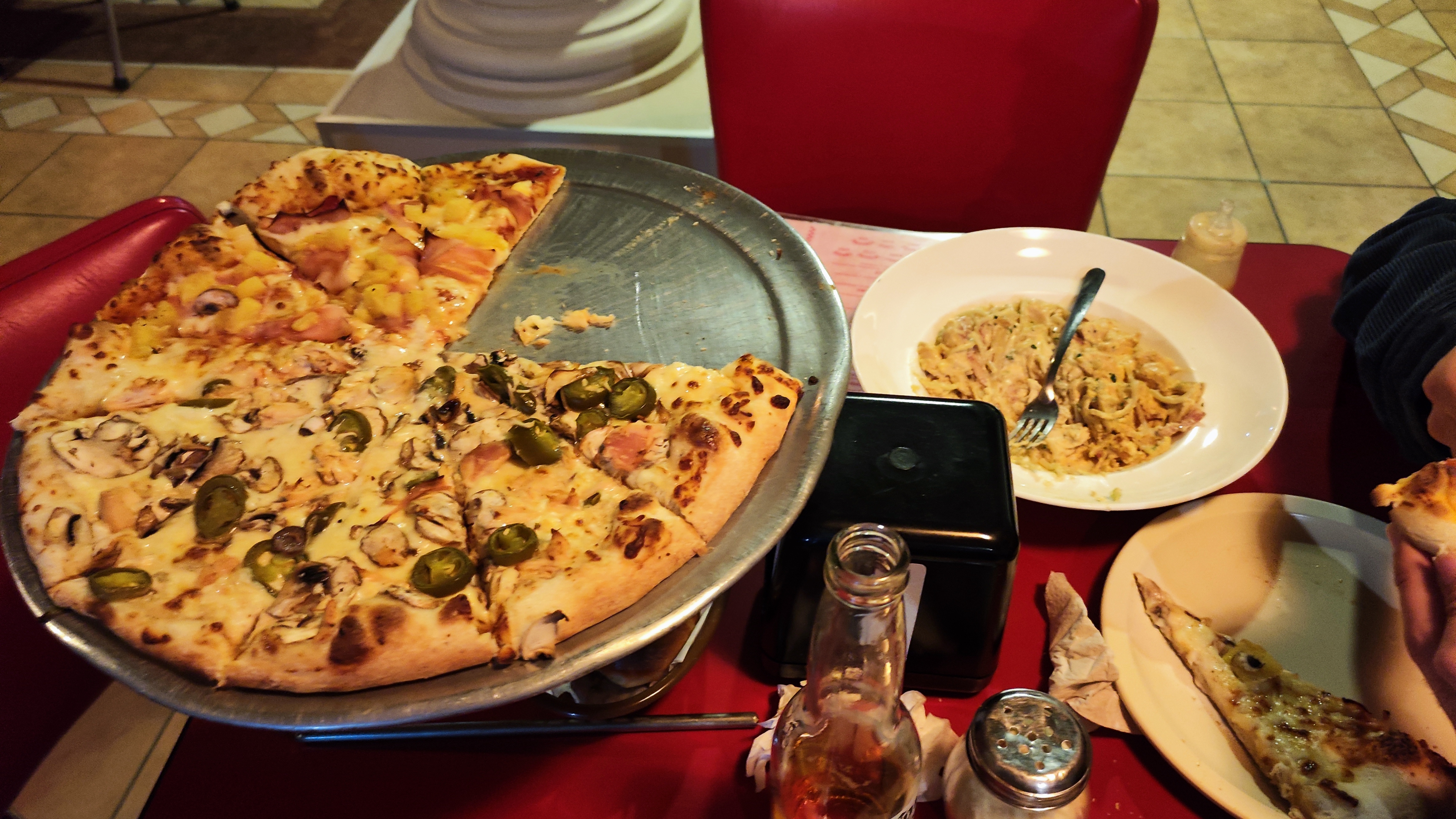 El Pan y El Ajo image 2