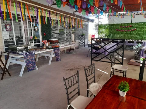 Banquetes y eventos Manjares buffet image 3