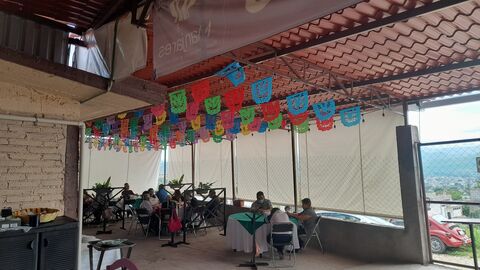 Banquetes y eventos Manjares buffet image 6