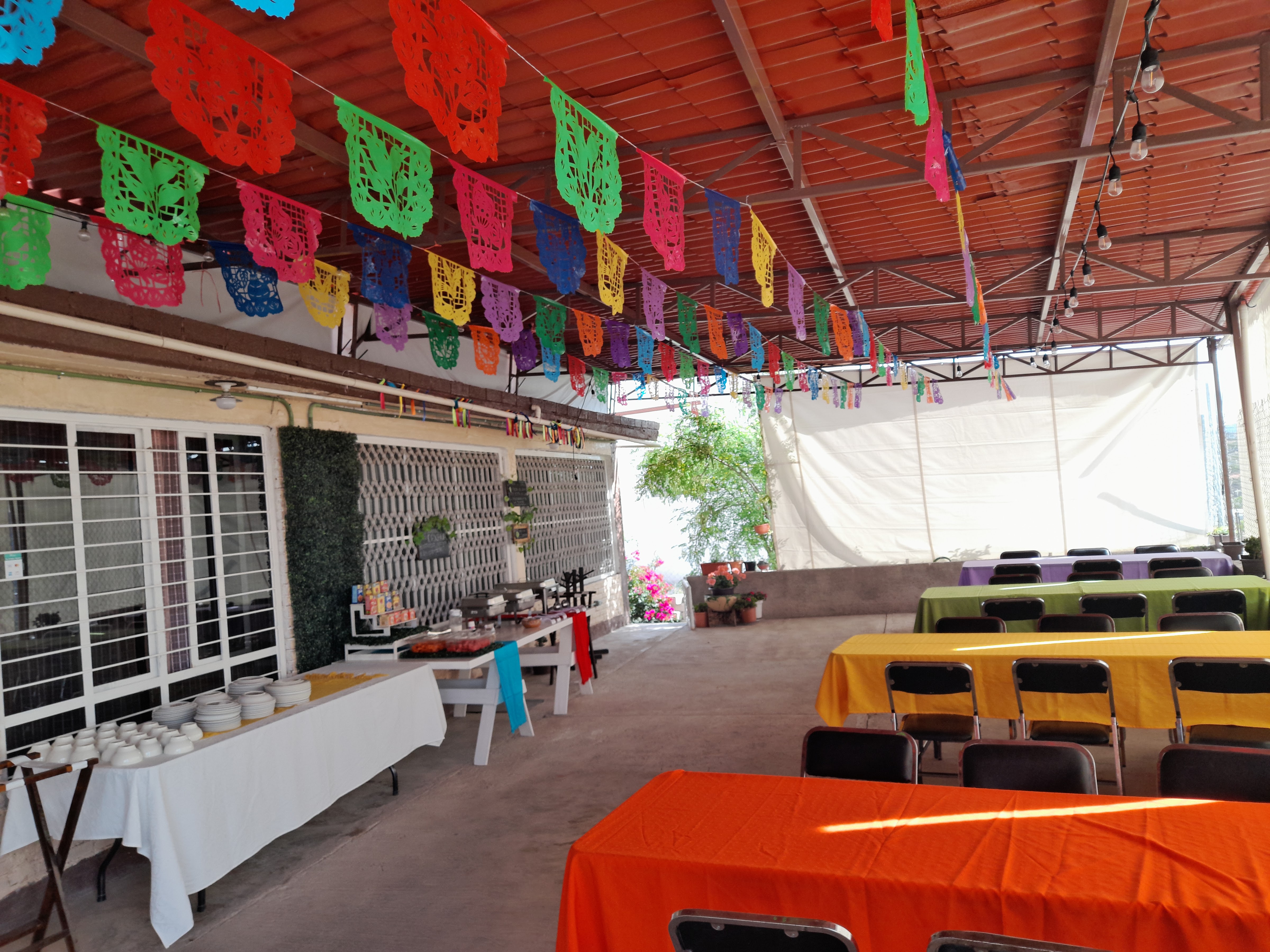 Banquetes y eventos Manjares buffet image 10