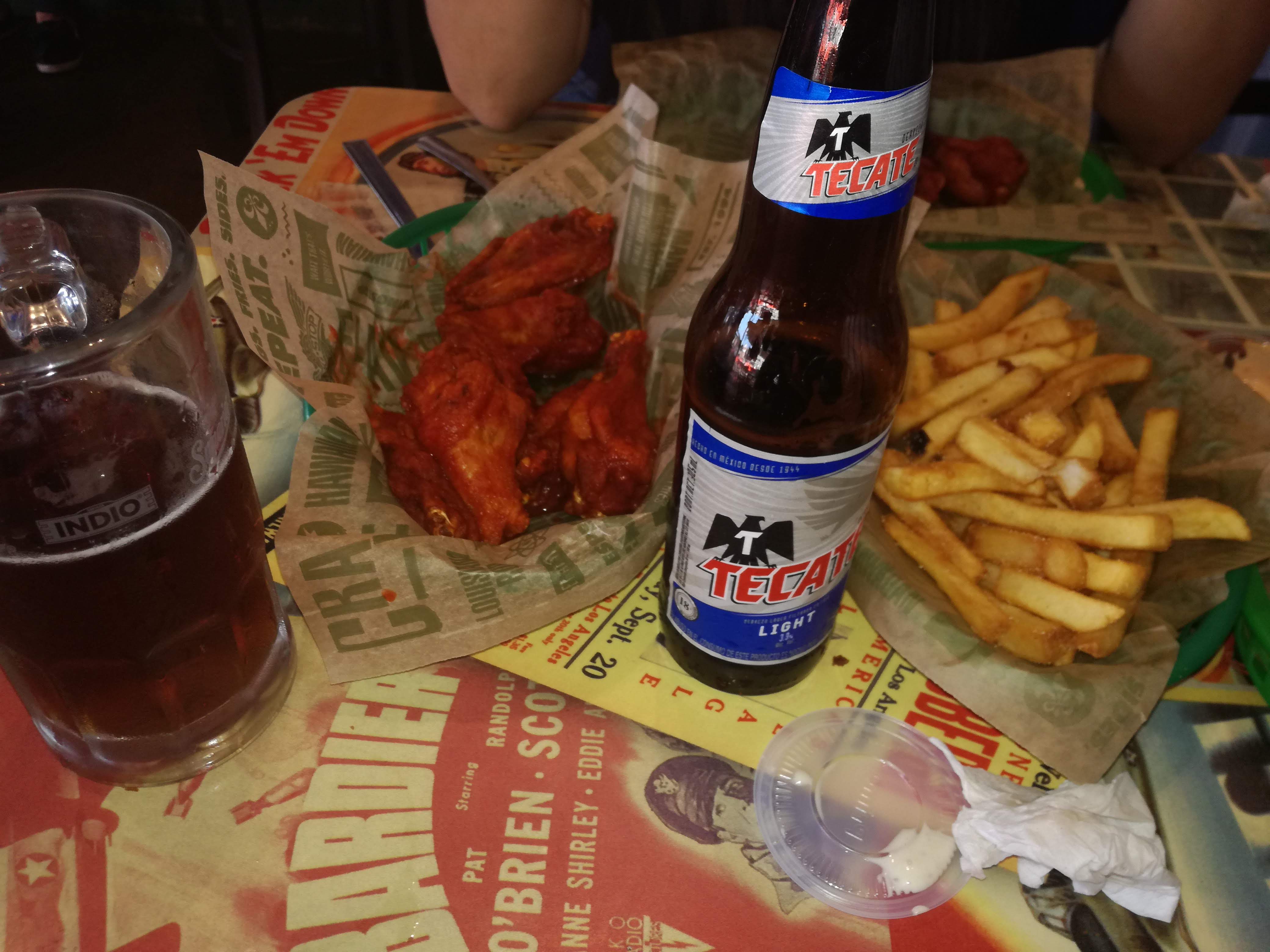 Wingstop Nogales image 4