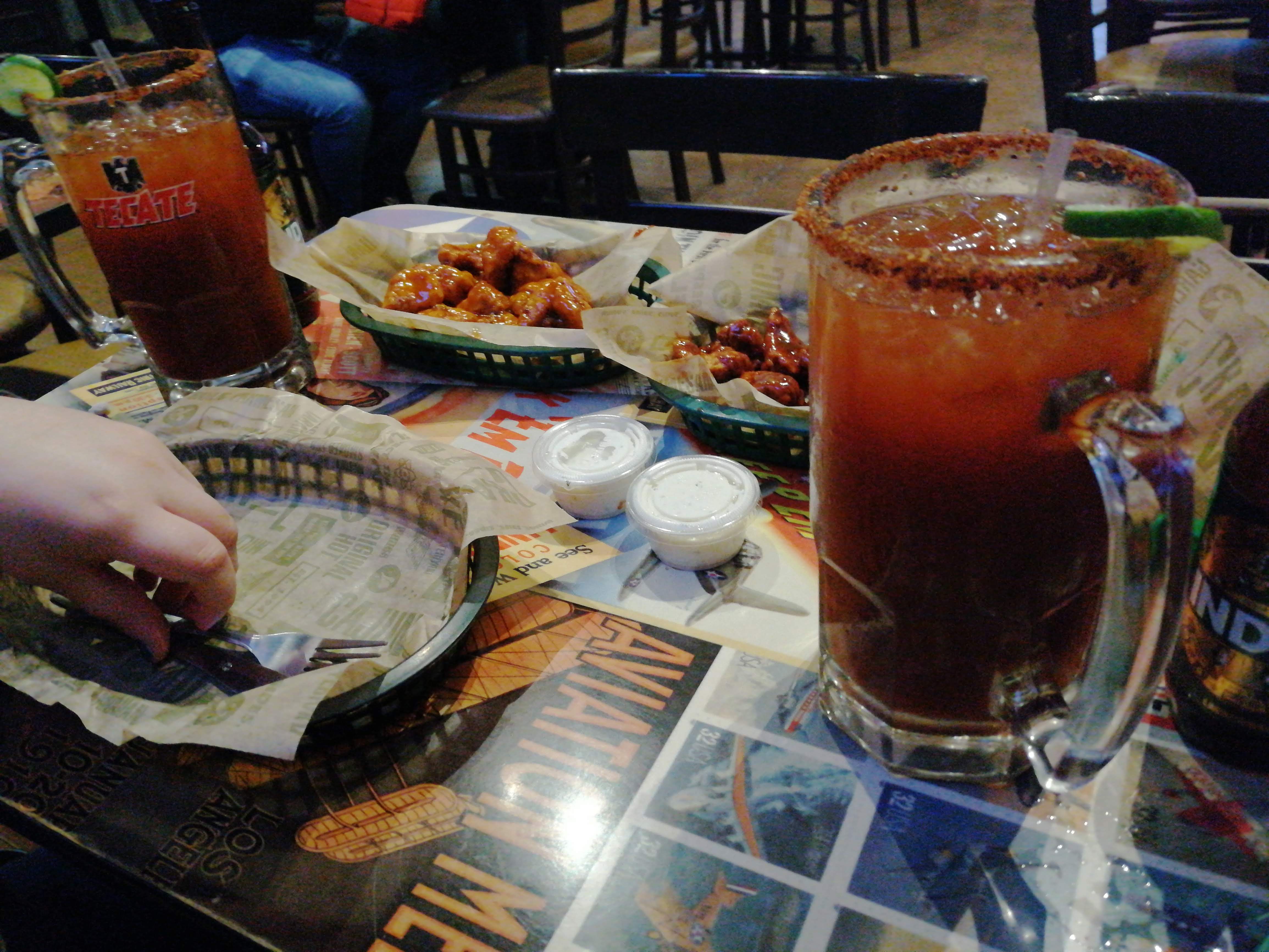 Wingstop Nogales image 9